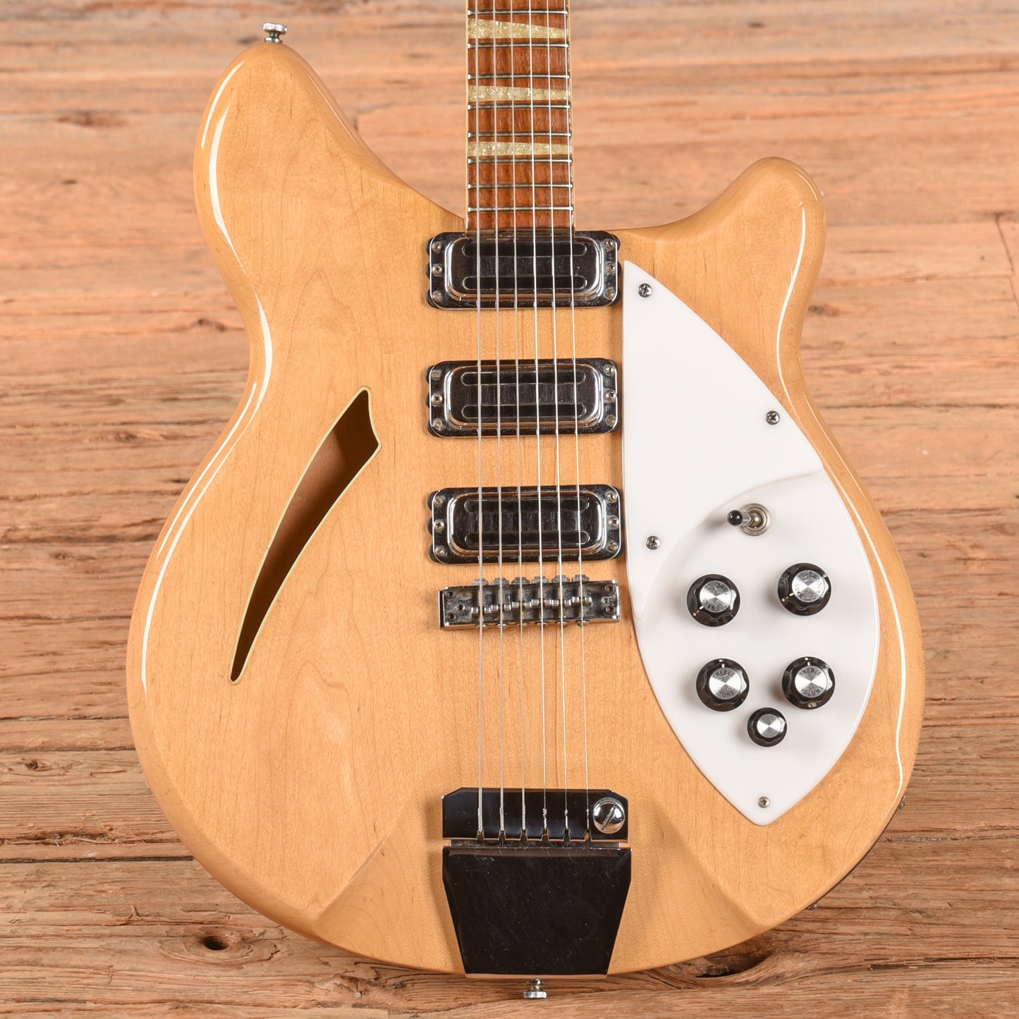 Rickenbacker 375 NS RIck-O-Sound Stereo Mapleglo 1966 Electric Guitars