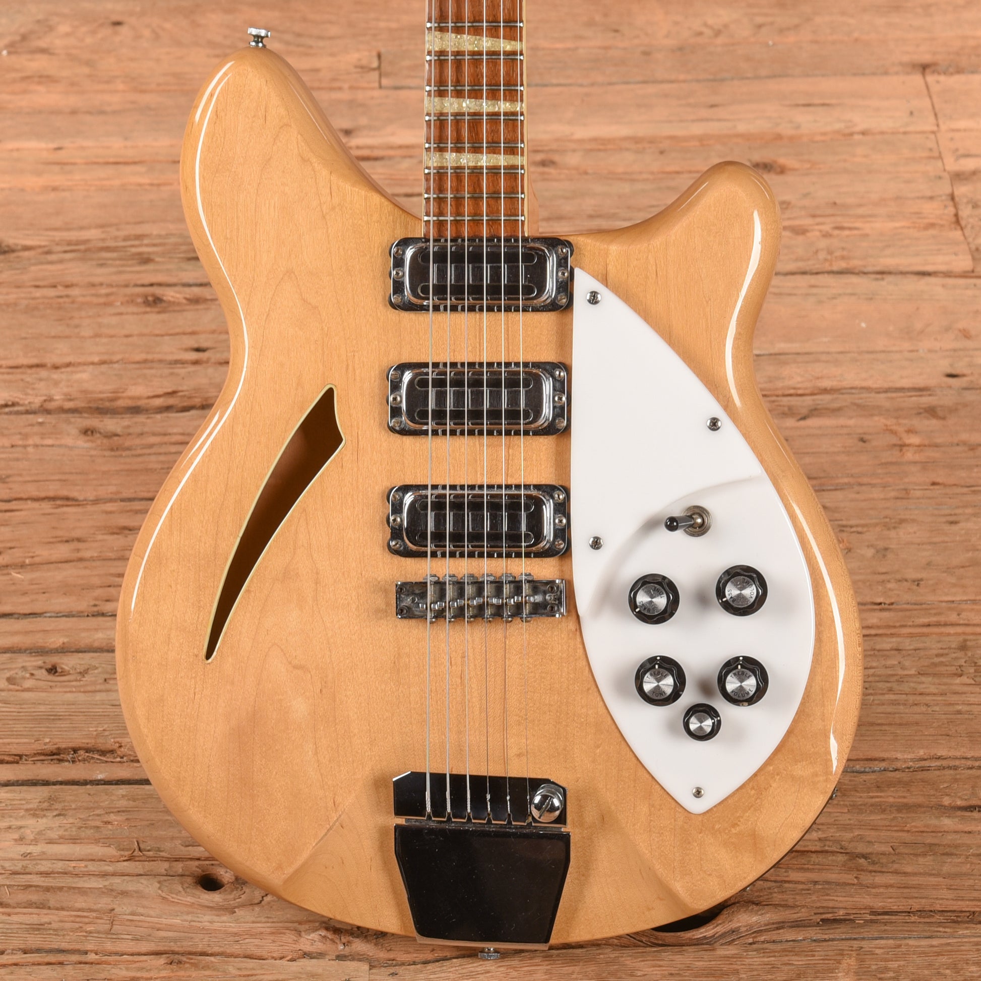 Rickenbacker 375 NS RIck-O-Sound Stereo Mapleglo 1966 Electric Guitars