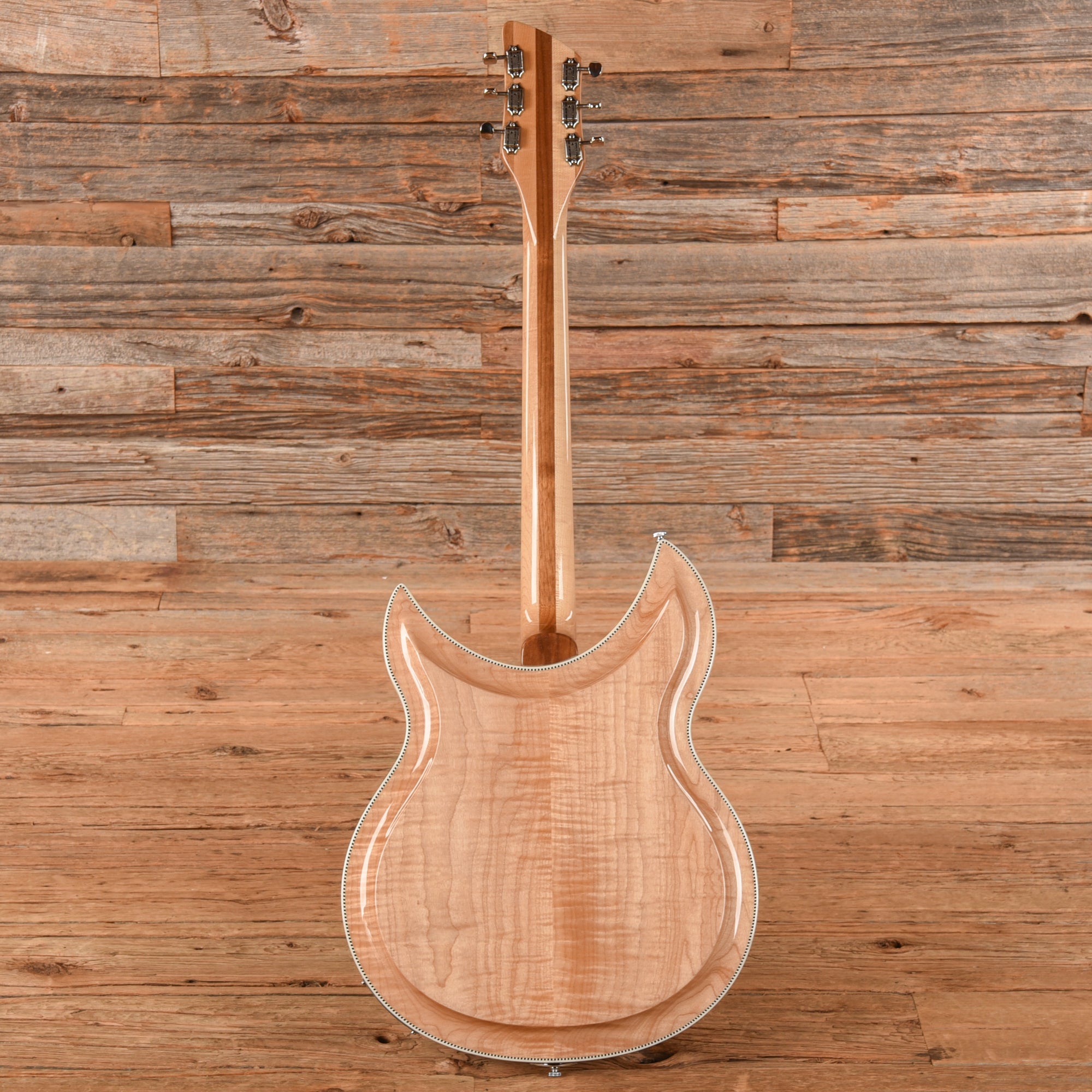 Rickenbacker 381V69 Carved Top Mapleglo 1998 Electric Guitars