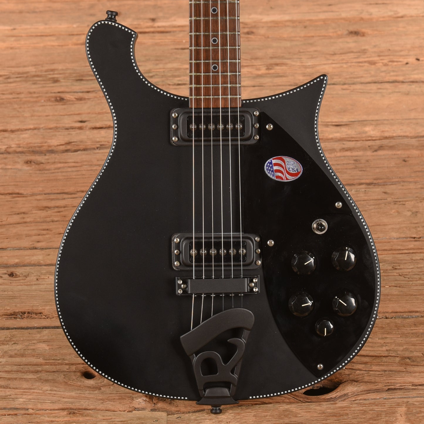 Rickenbacker 620 Noir 2022 Electric Guitars