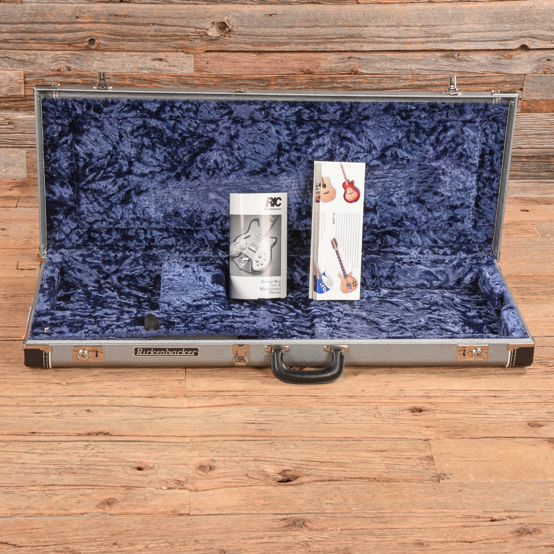 Rickenbacker 325C58 Mapleglo 2003 Electric Guitars / Semi-Hollow