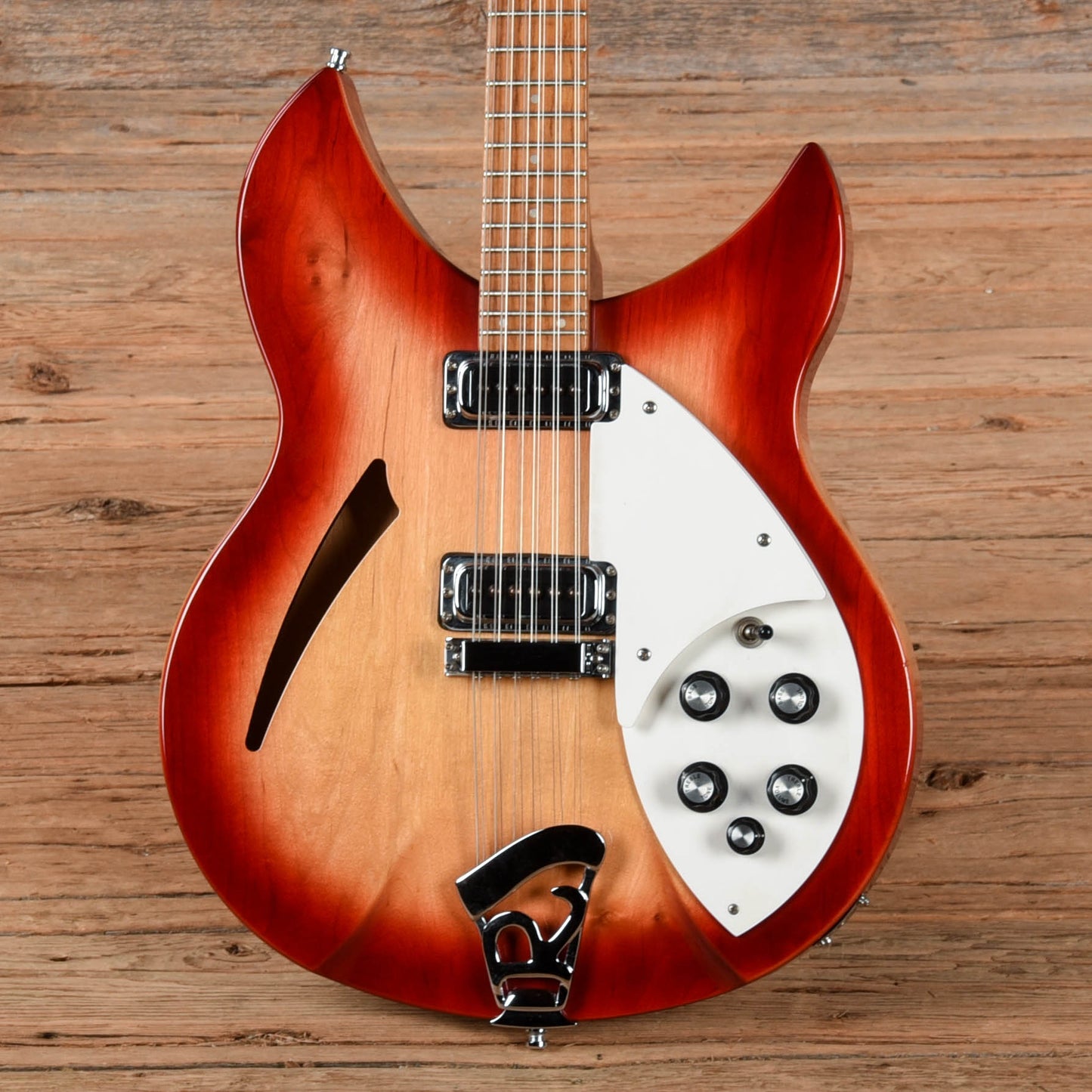 Rickenbacker 330/12 Fireglo 1999 Electric Guitars / Semi-Hollow