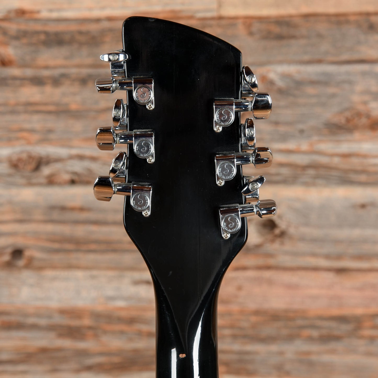 Rickenbacker 330/12 Jetglo 2004 Electric Guitars / Semi-Hollow