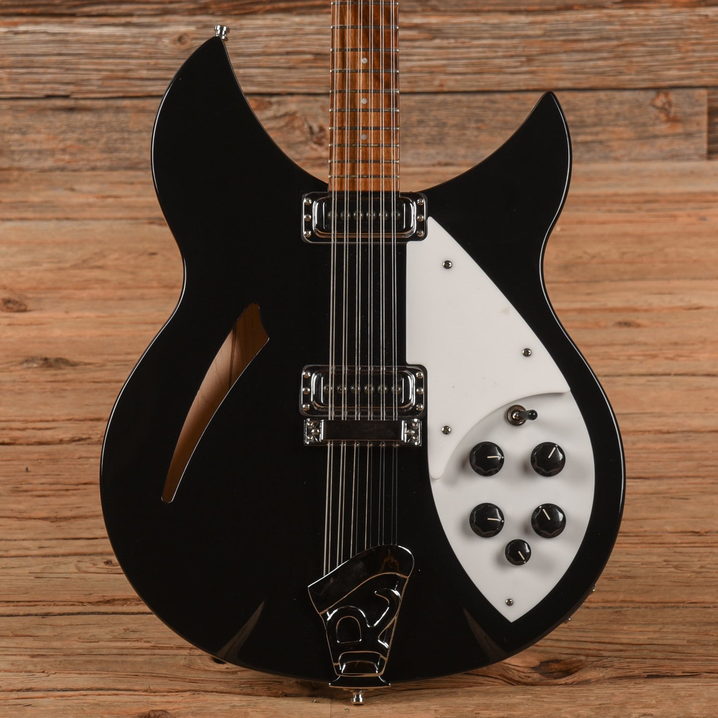 Rickenbacker 330-12 Jetglo 2023 Electric Guitars / Semi-Hollow