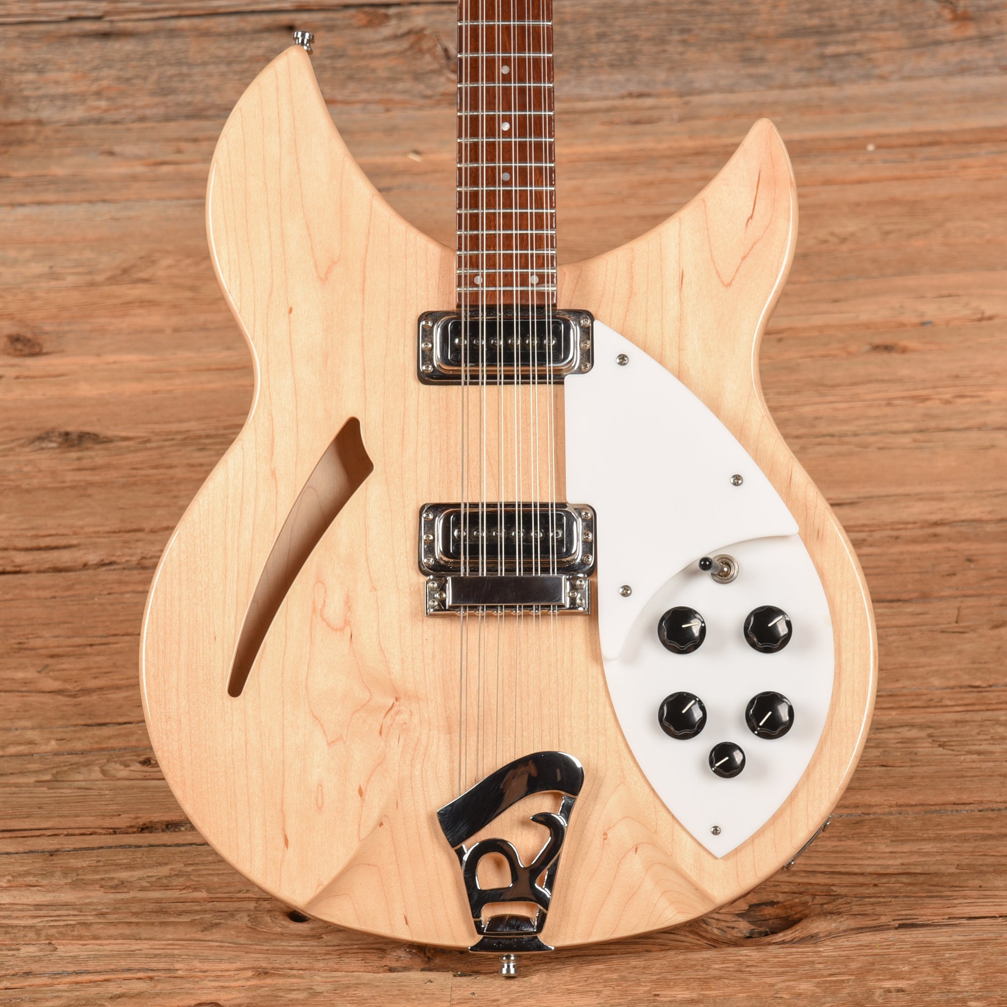 Rickenbacker 330/12 Mapleglo 2021 Electric Guitars / Semi-Hollow