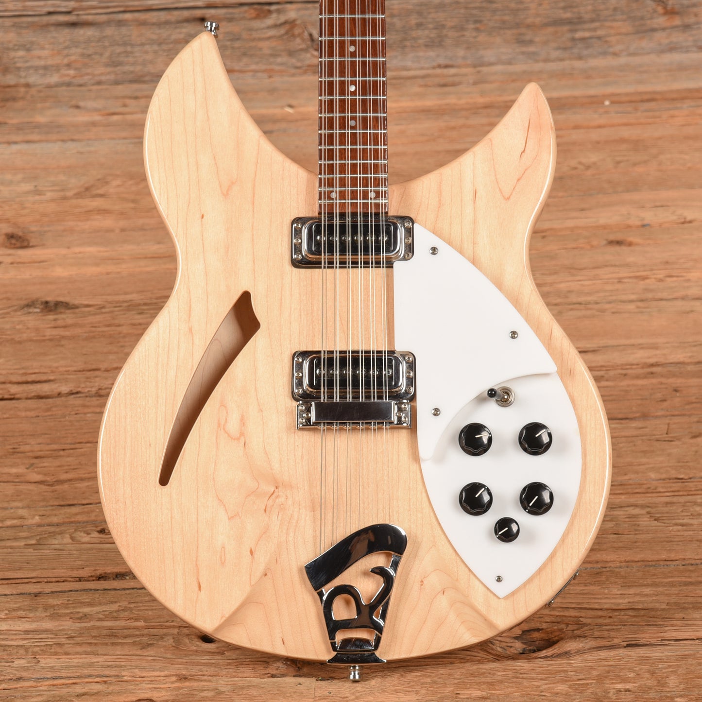 Rickenbacker 330/12 Mapleglo 2021 Electric Guitars / Semi-Hollow