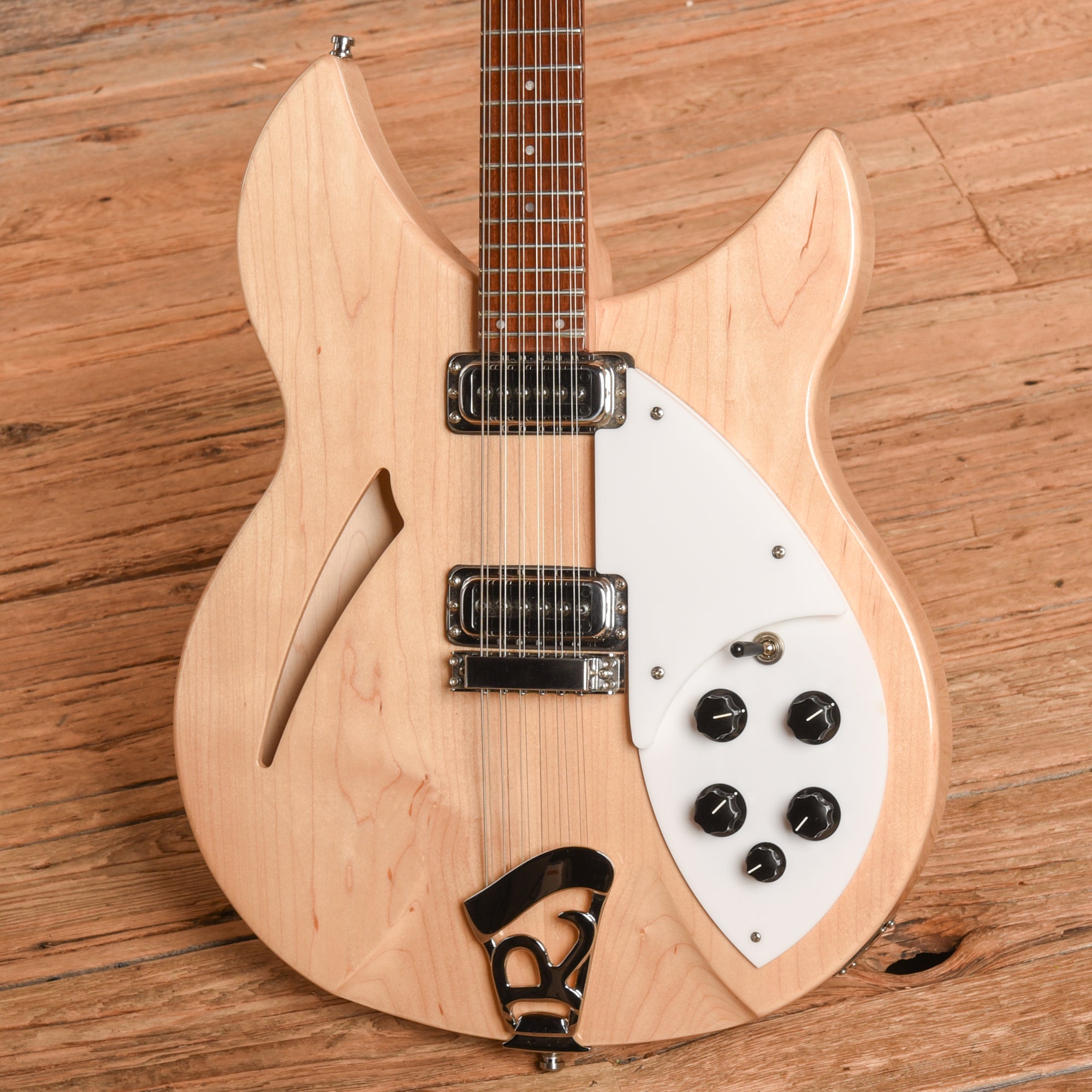 Rickenbacker 330/12 Mapleglo 2021 Electric Guitars / Semi-Hollow