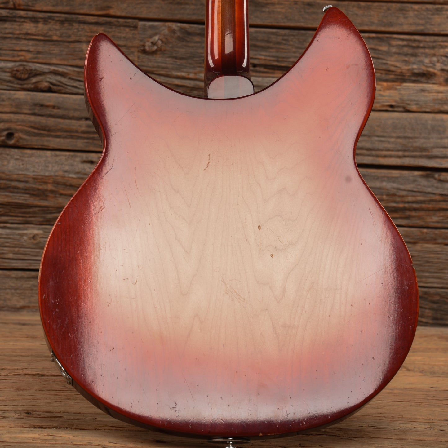 Rickenbacker 330 Fireglo 1966 Electric Guitars / Semi-Hollow