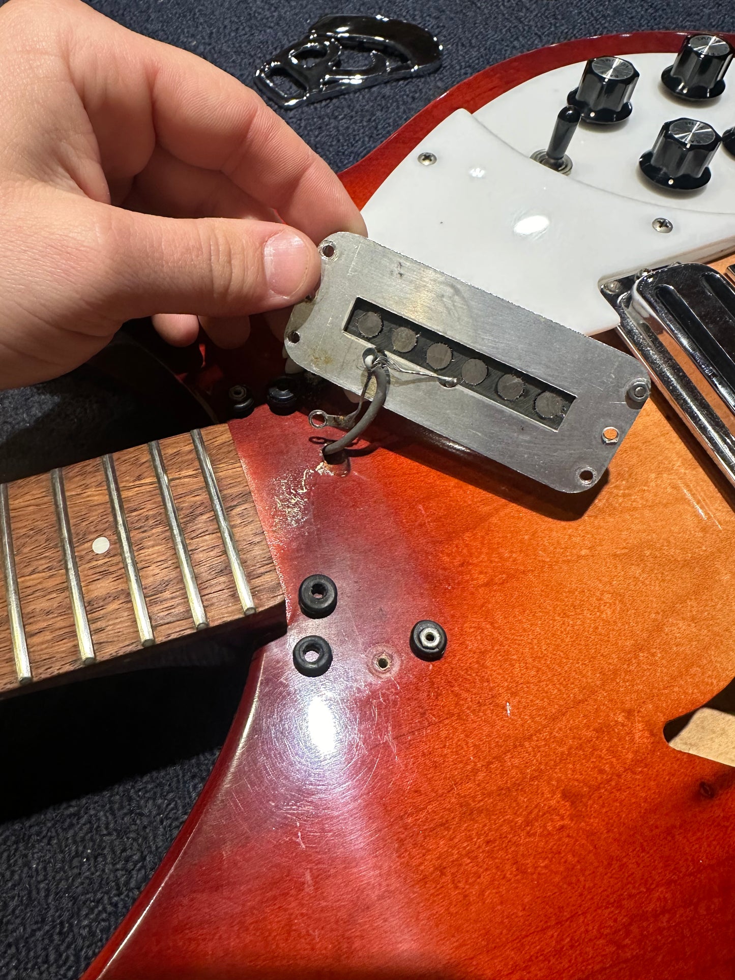 Rickenbacker 330 Fireglo 1966 Electric Guitars / Semi-Hollow