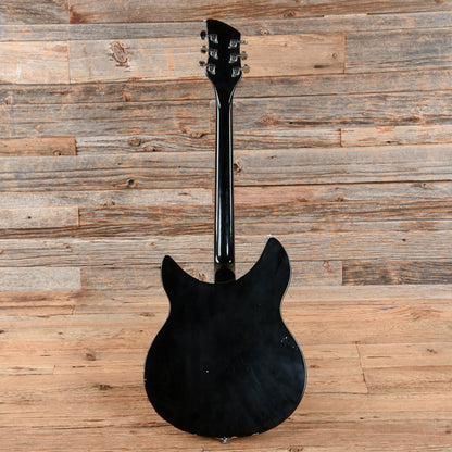 Rickenbacker 330 Jetglo 1985 Electric Guitars / Semi-Hollow