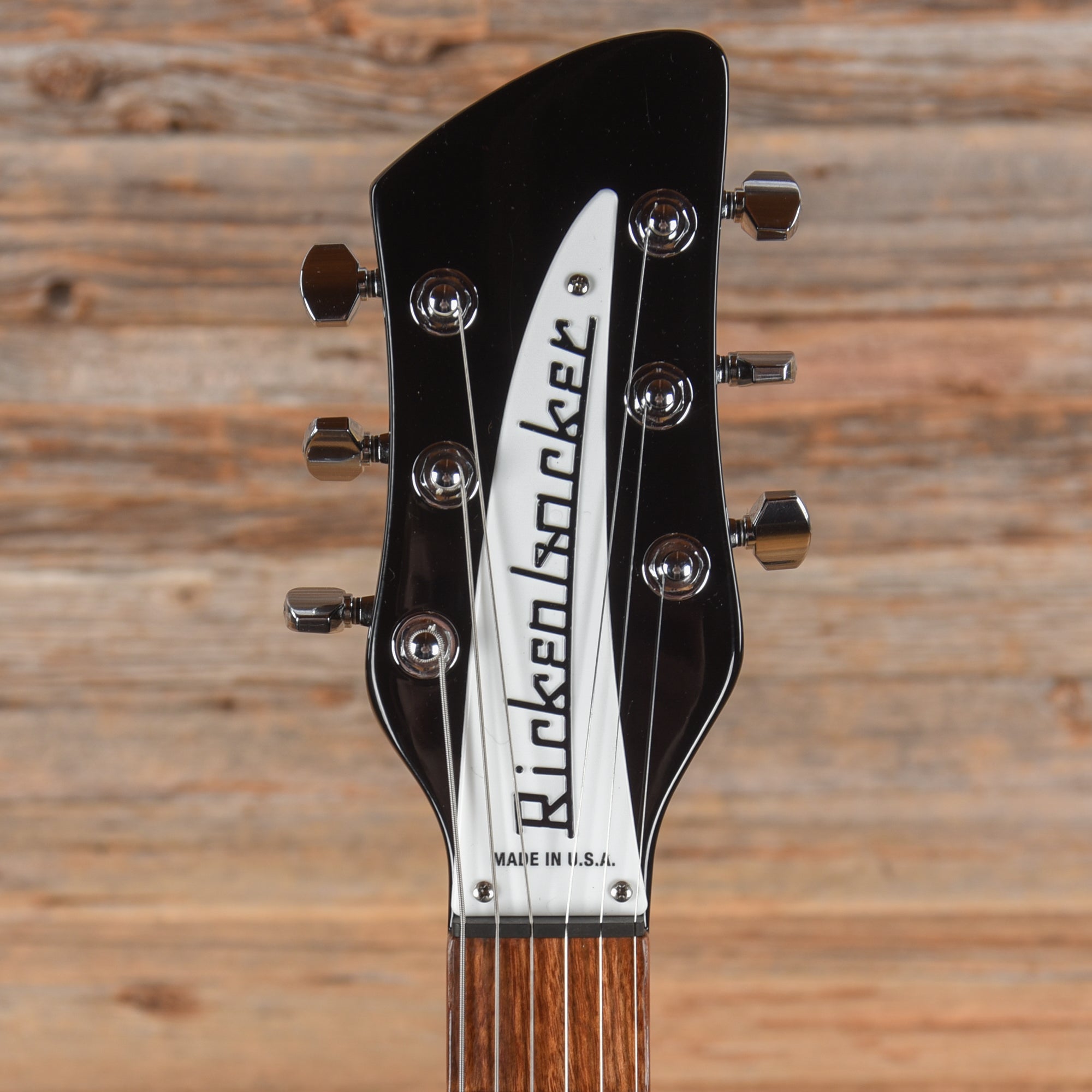 Rickenbacker 330 Jetglo 2024 Electric Guitars / Semi-Hollow