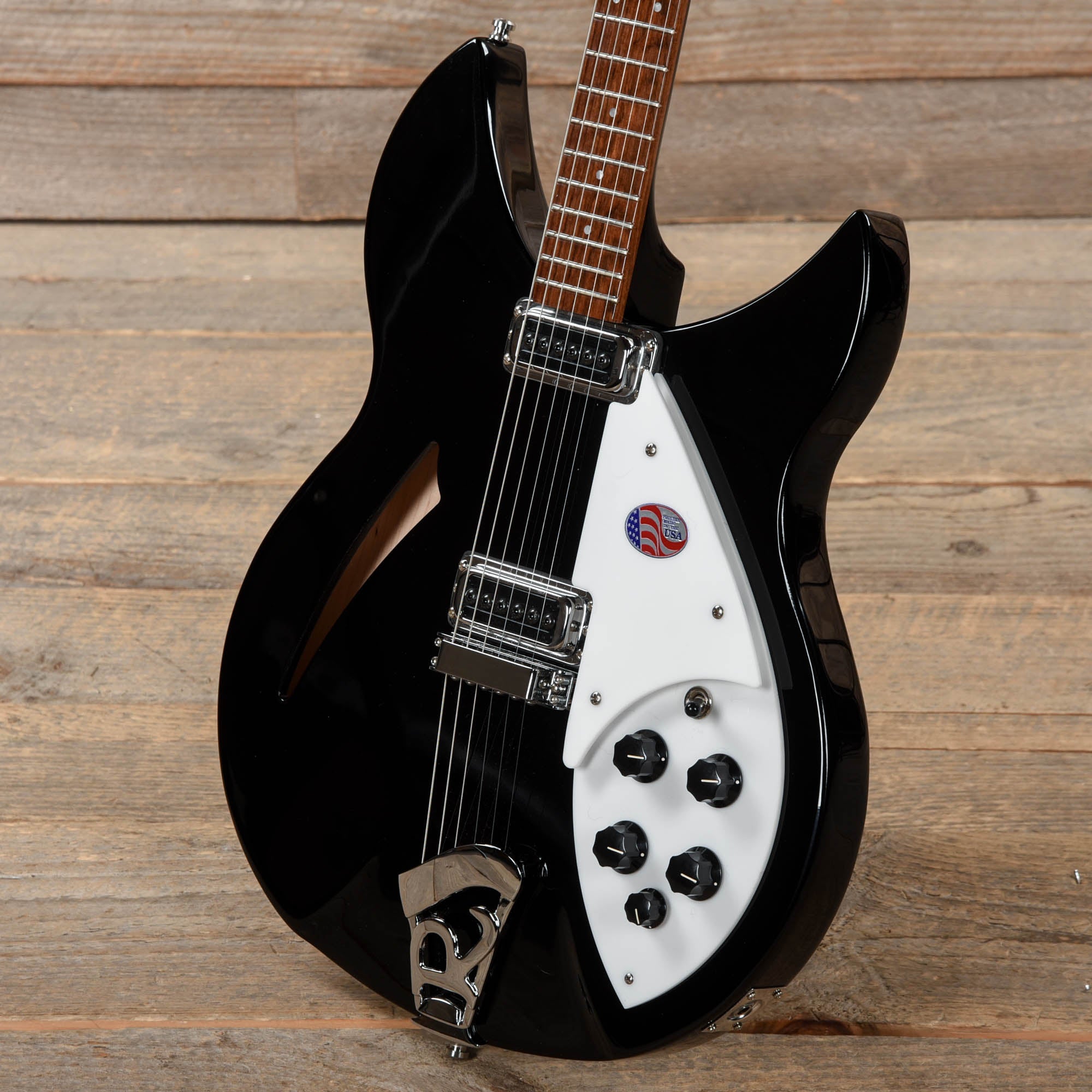 Rickenbacker 330 Jetglo Electric Guitars / Semi-Hollow