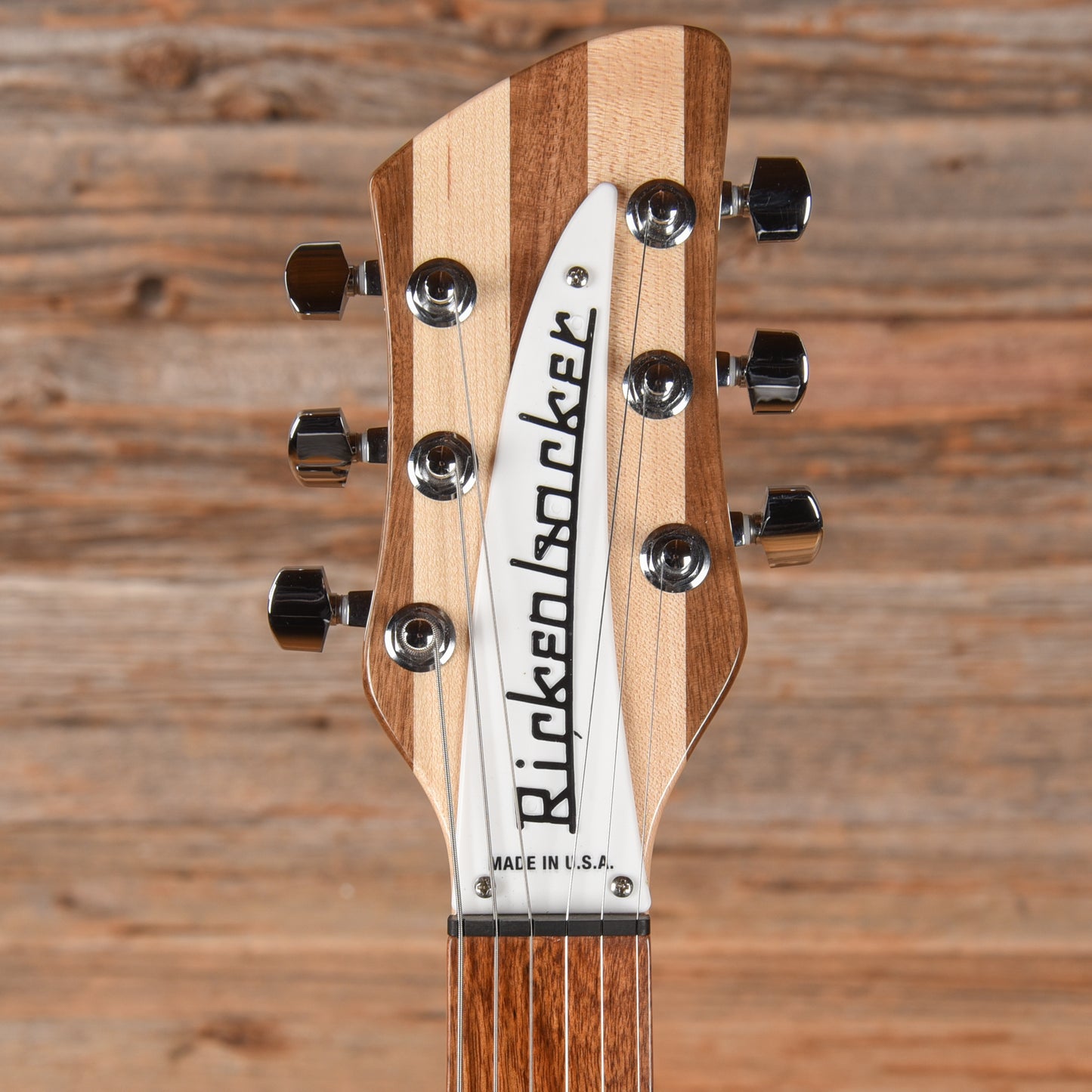 Rickenbacker 330 Mapleglo 2023 Electric Guitars / Semi-Hollow