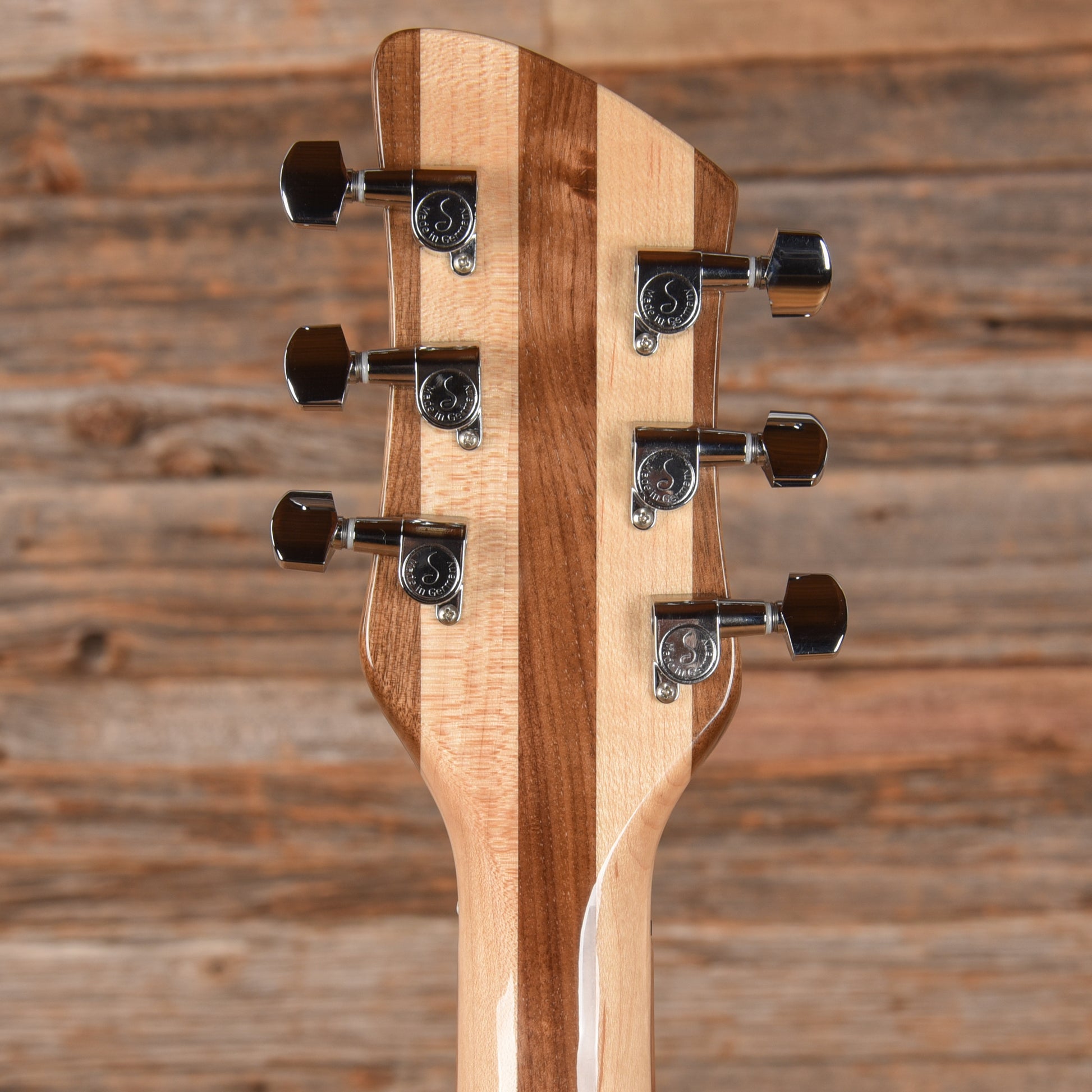 Rickenbacker 330 Mapleglo 2023 Electric Guitars / Semi-Hollow
