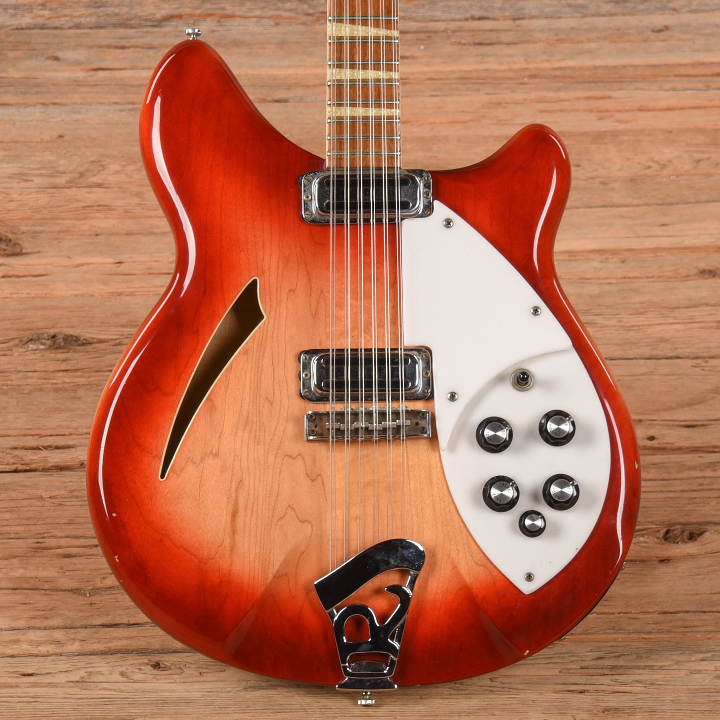 Rickenbacker 360/12 Fireglo 1966 Electric Guitars / Semi-Hollow