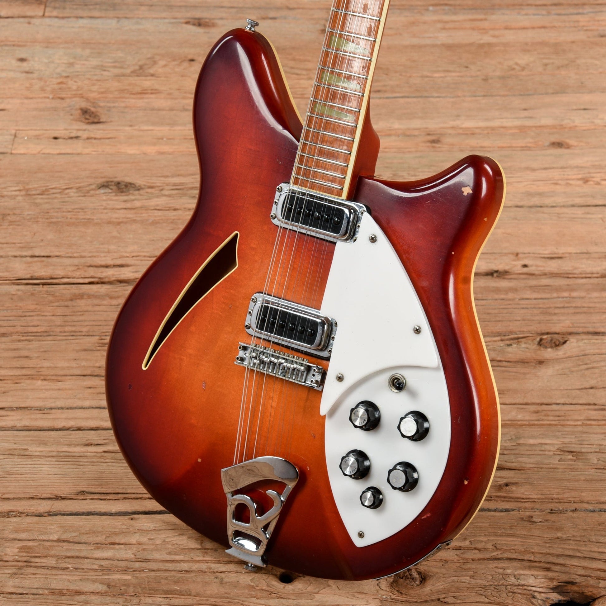 Rickenbacker 360/12 Fireglo 1983 Electric Guitars / Semi-Hollow