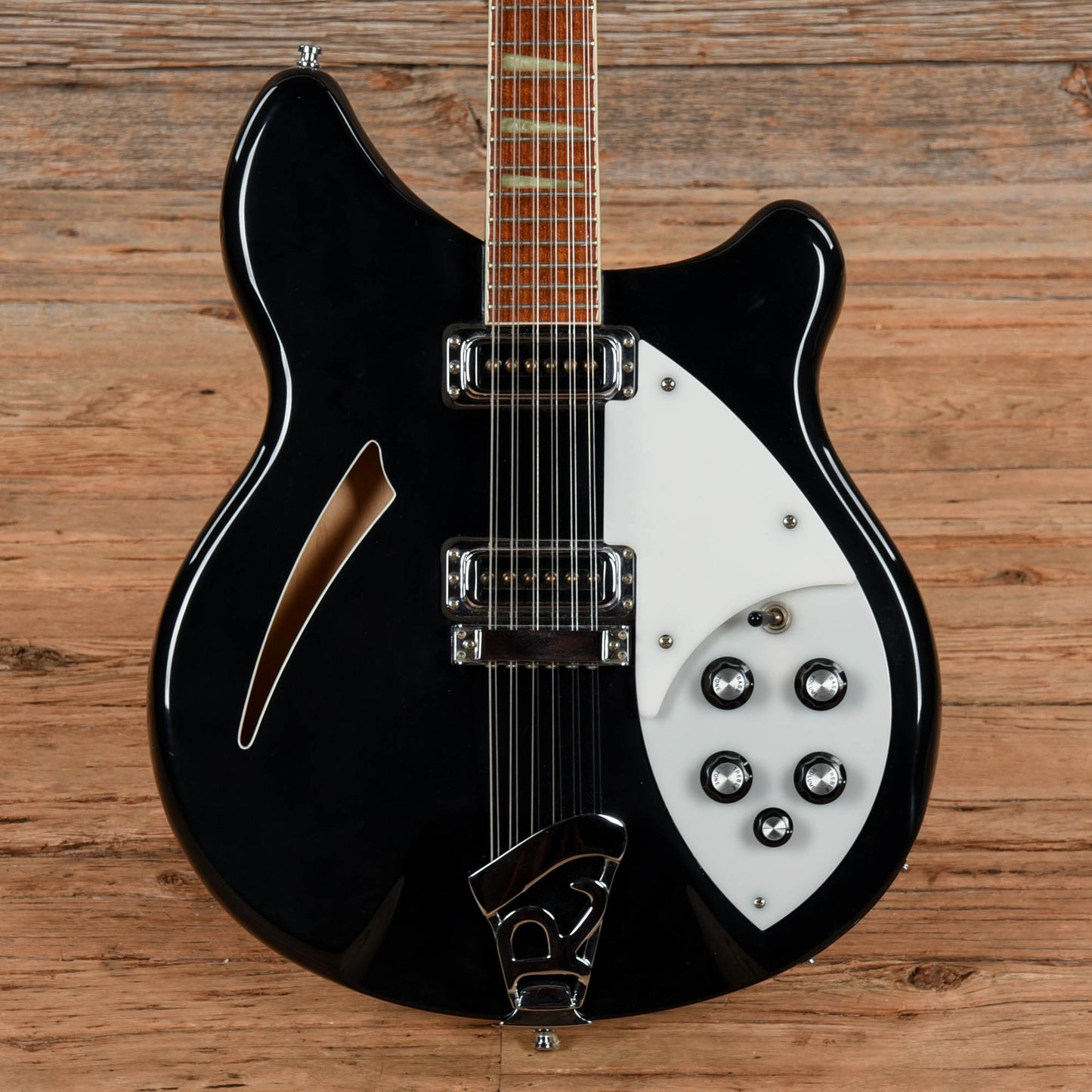 Rickenbacker 360/12 Jetglo 1988 Electric Guitars / Semi-Hollow