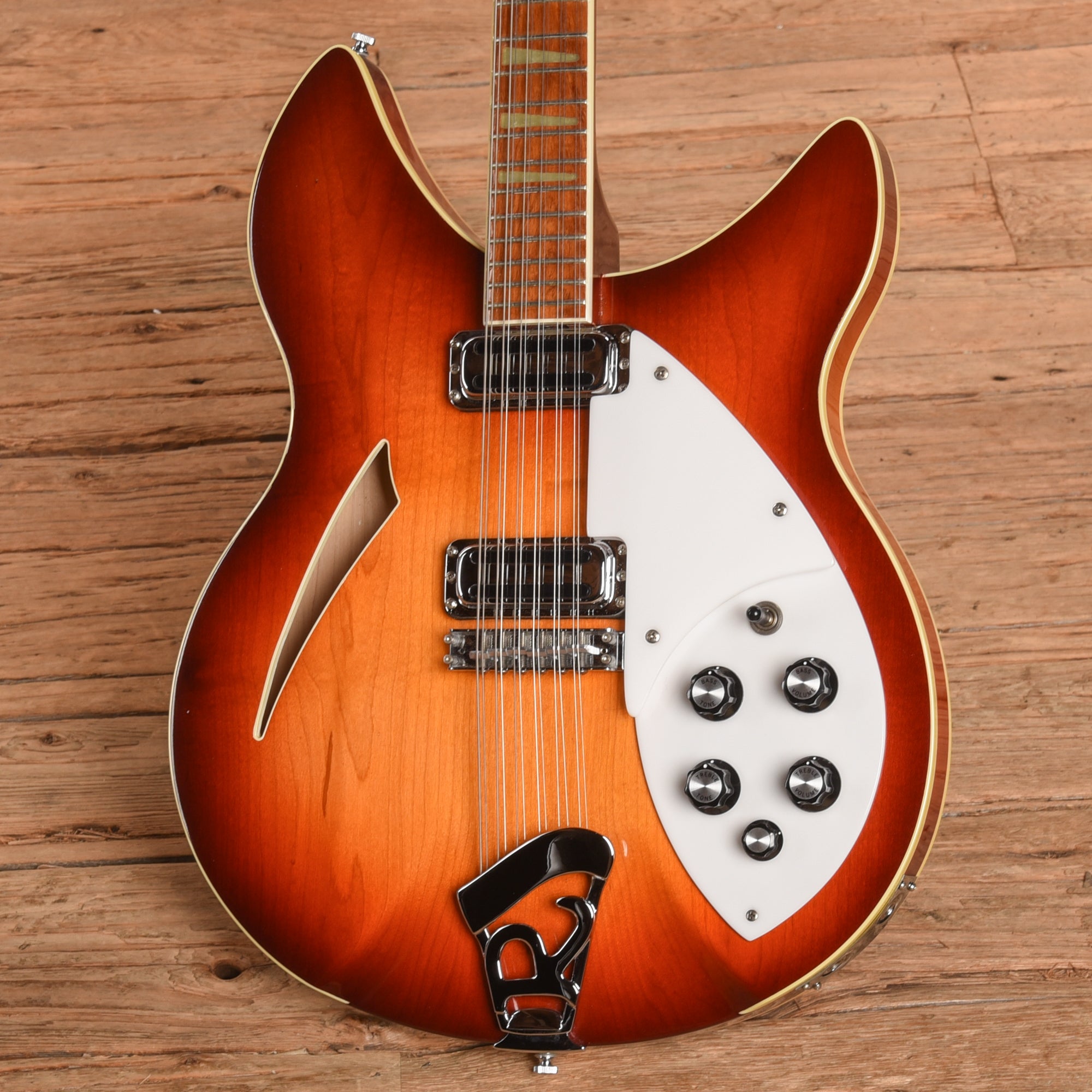 Rickenbacker 360/12 OB Fireglo 1984 Electric Guitars / Semi-Hollow