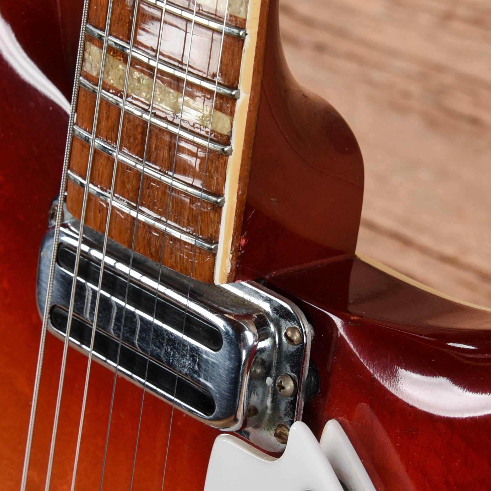 Rickenbacker 360 Fireglo 1966 – Chicago Music Exchange