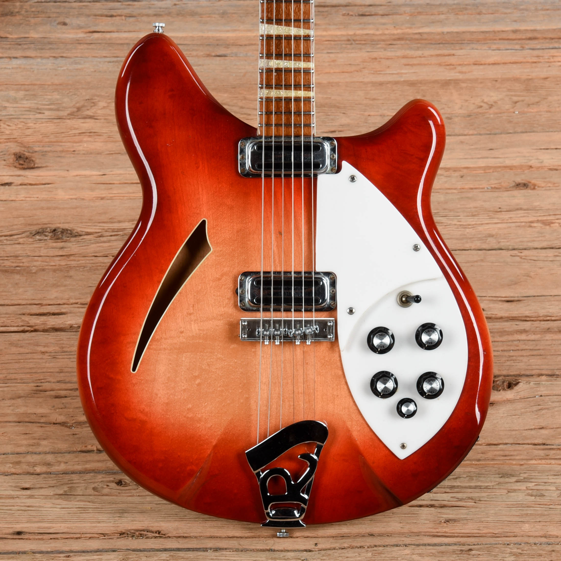 Rickenbacker 360 Fireglo 1966 Electric Guitars / Semi-Hollow