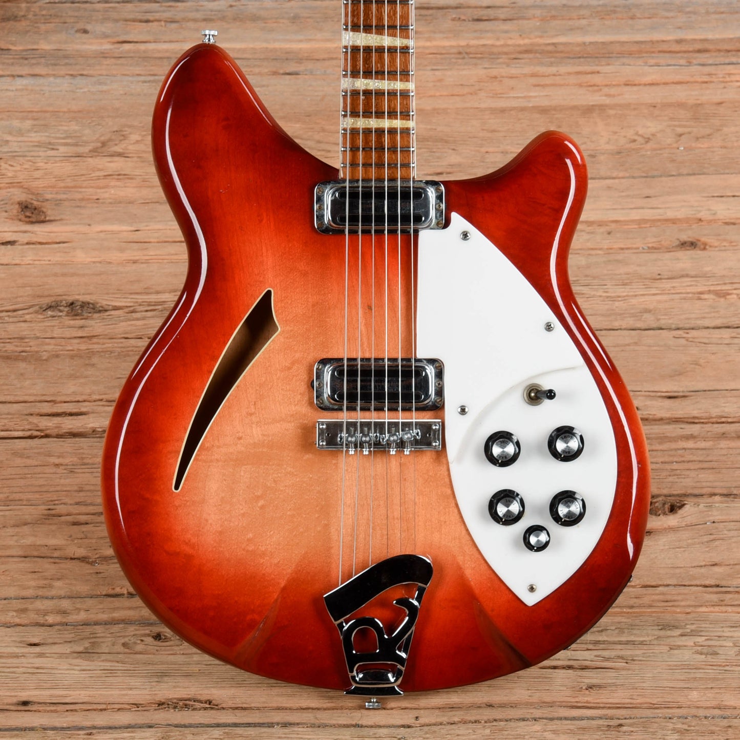 Rickenbacker 360 Fireglo 1966 Electric Guitars / Semi-Hollow