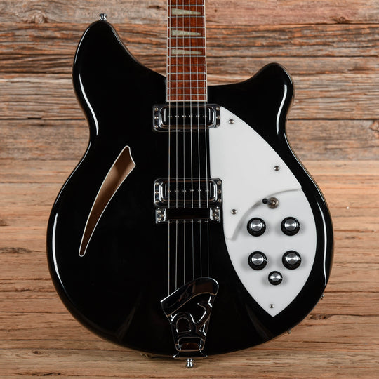 Rickenbacker 360 Jetglo 2005 Electric Guitars / Semi-Hollow