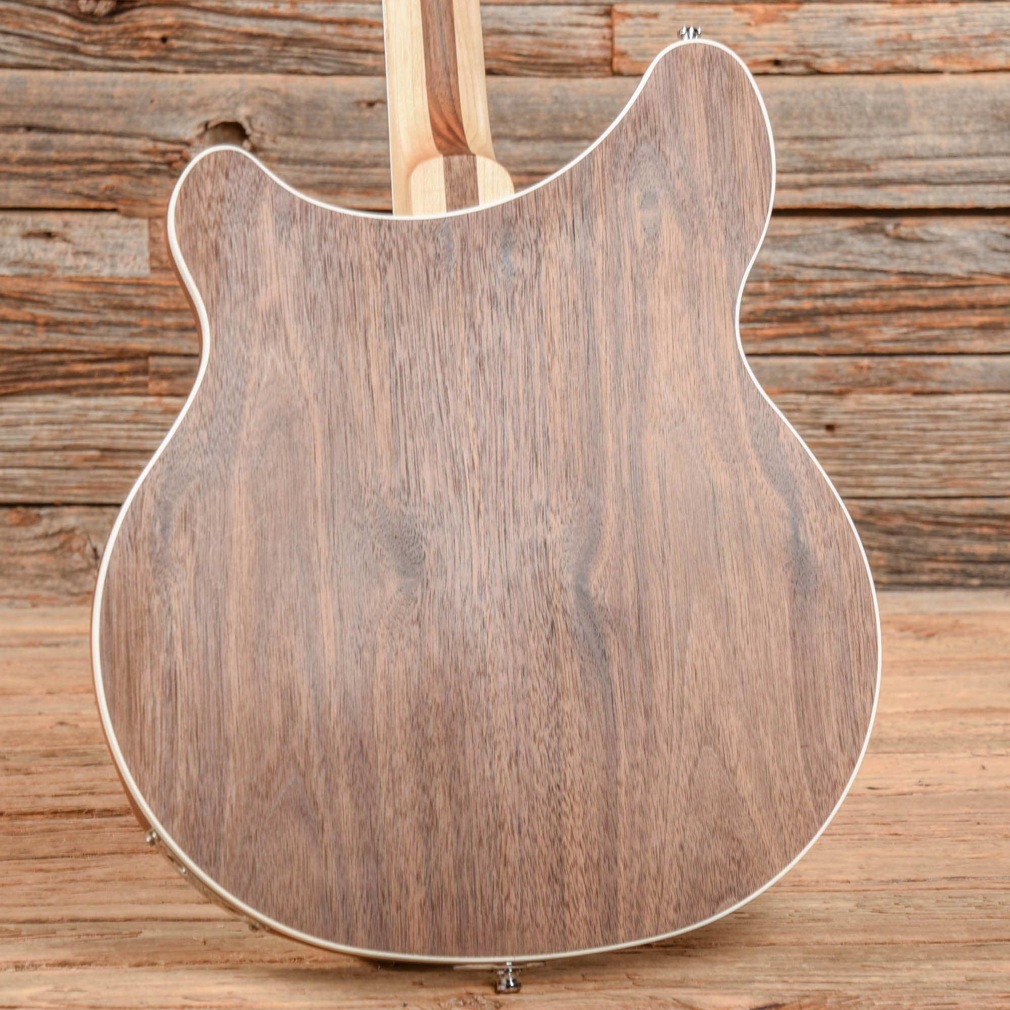 Rickenbacker 360 Walnut Walnut 2008 Electric Guitars / Semi-Hollow