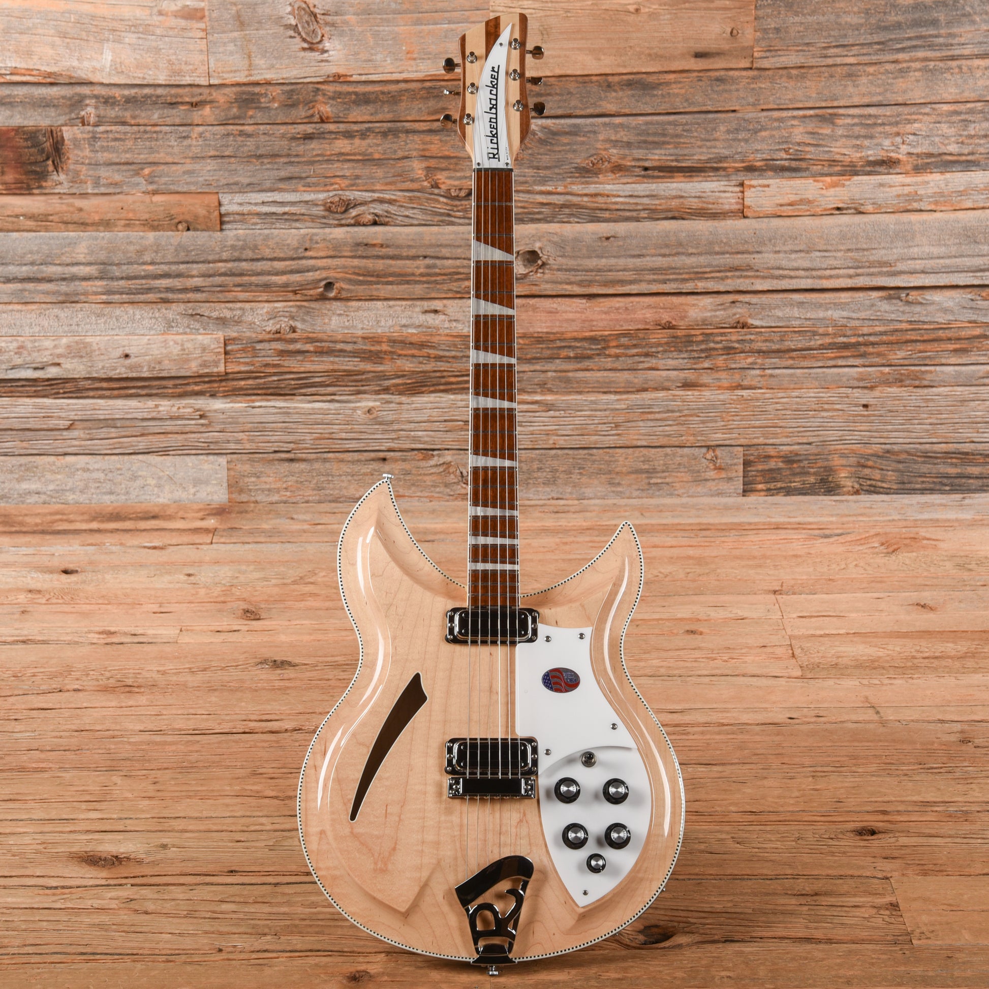Rickenbacker 381V69 Mapleglo 2019 Electric Guitars / Semi-Hollow
