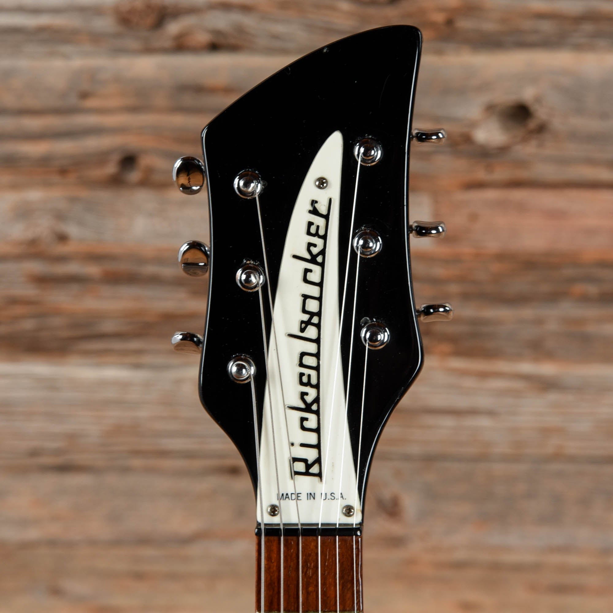 Rickenbacker 320 Jetglo 1990 Electric Guitars / Solid Body