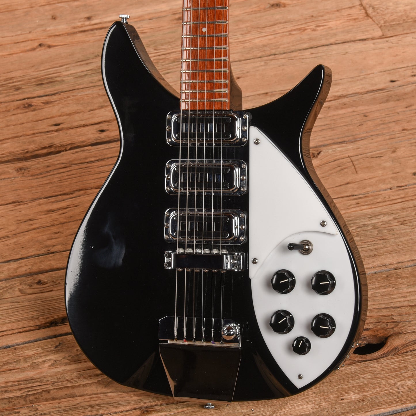 Rickenbacker 325C64 Jetglo 2014 Electric Guitars / Solid Body