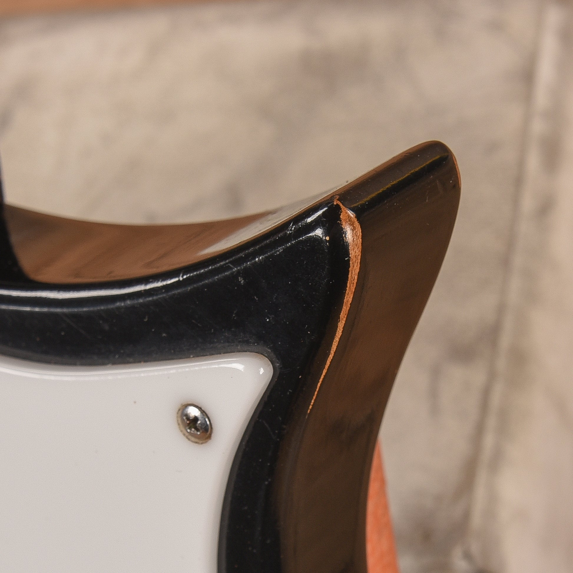 Rickenbacker 425 Jetglo 1964 Electric Guitars / Solid Body