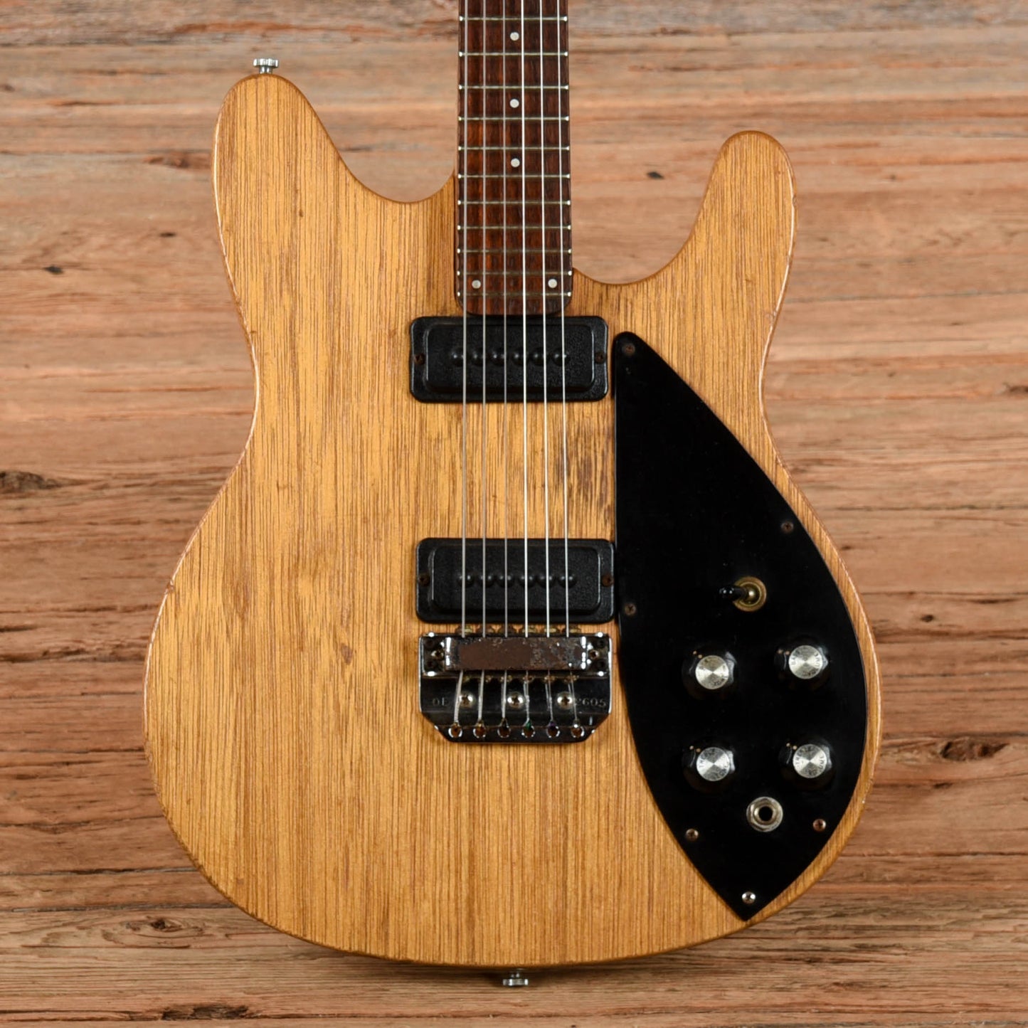 Rickenbacker 430 Natural 1975 Electric Guitars / Solid Body