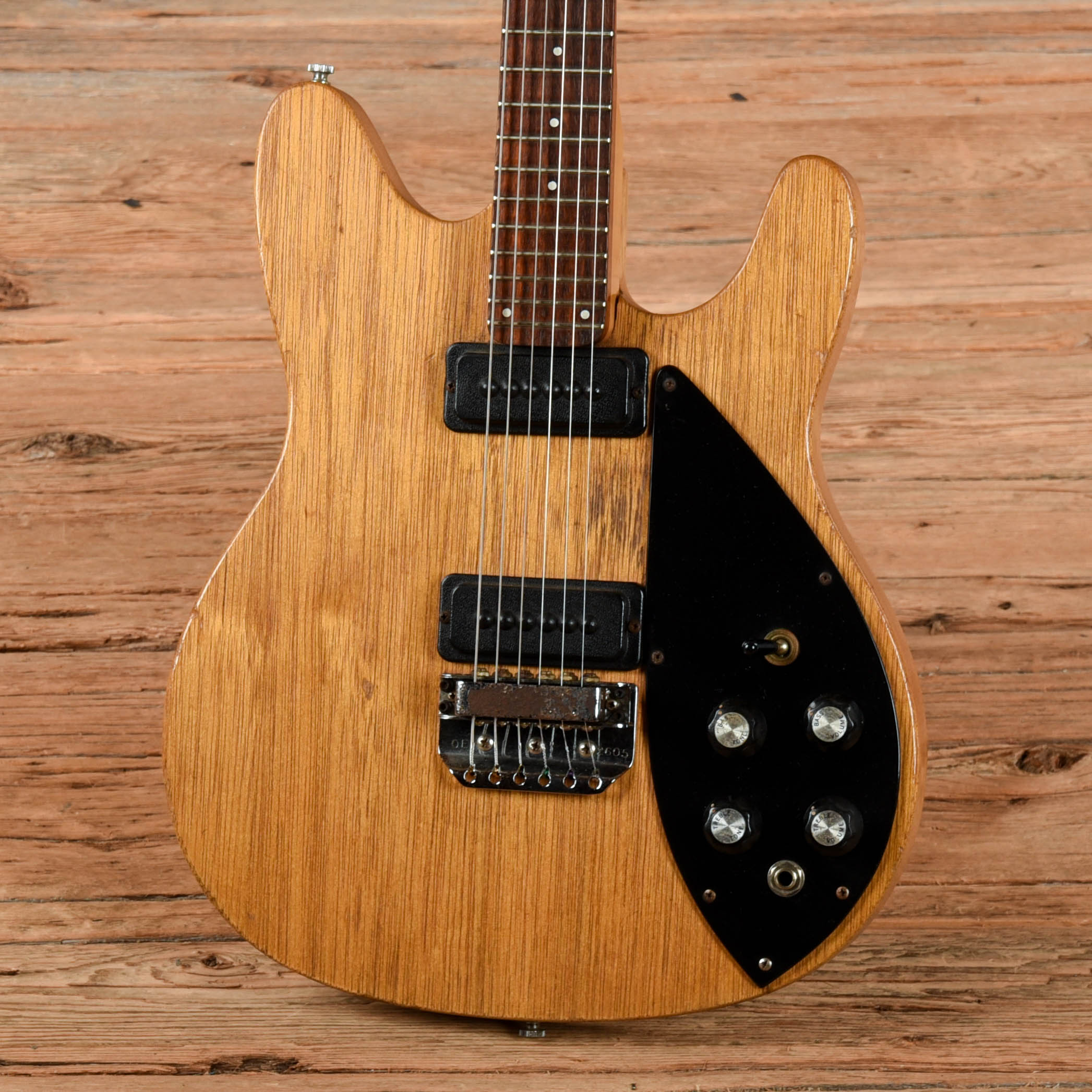 Rickenbacker 430 Natural 1975 Electric Guitars / Solid Body