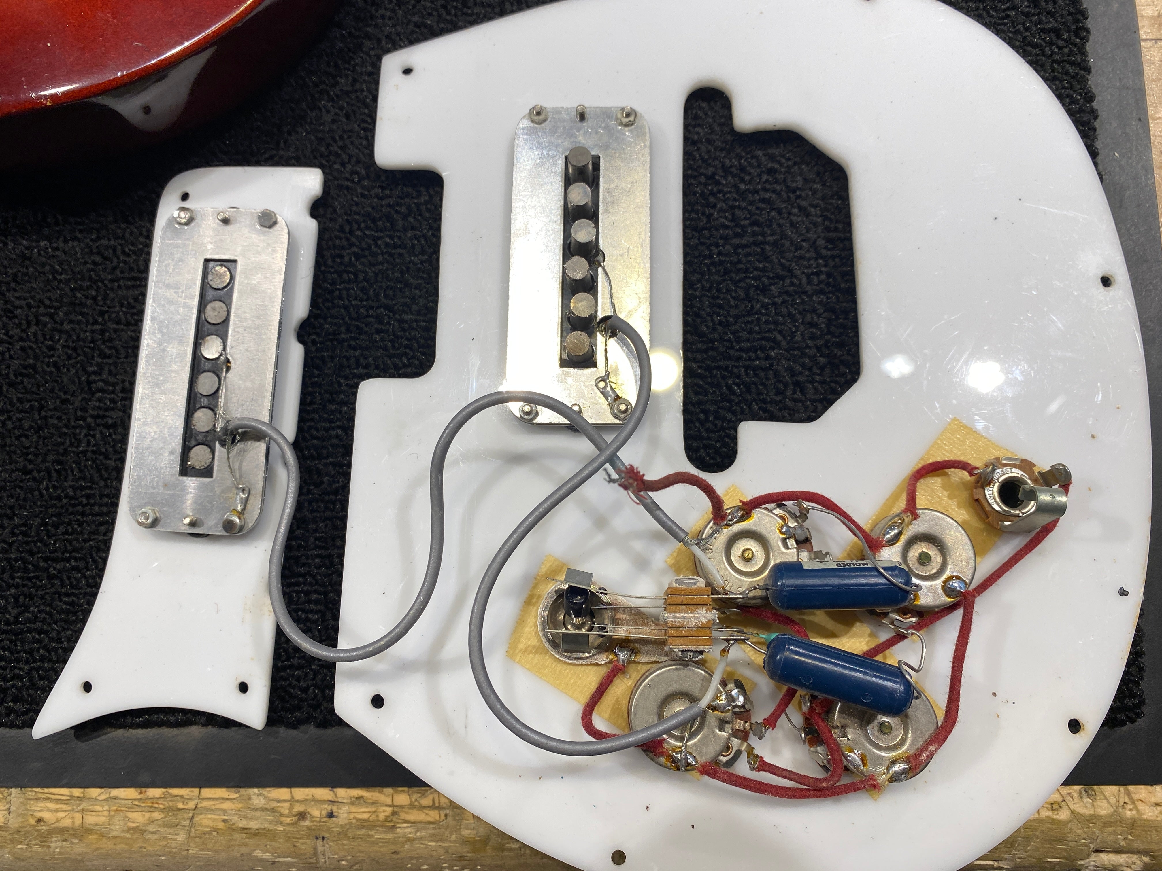 Rickenbacker 456/12 Fireglo 1967 Electric Guitars / Solid Body