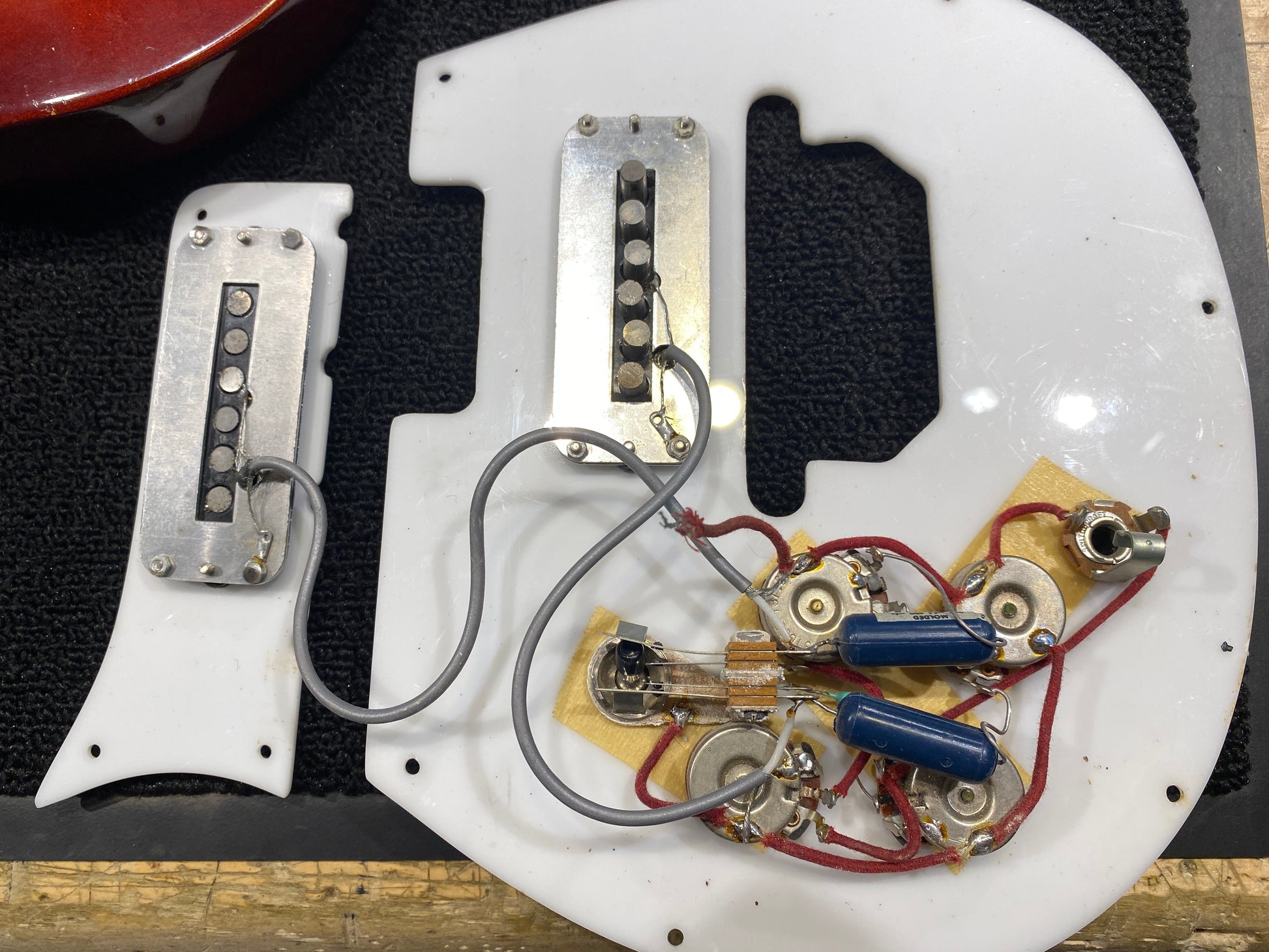 Rickenbacker 456/12 Fireglo 1967 Electric Guitars / Solid Body