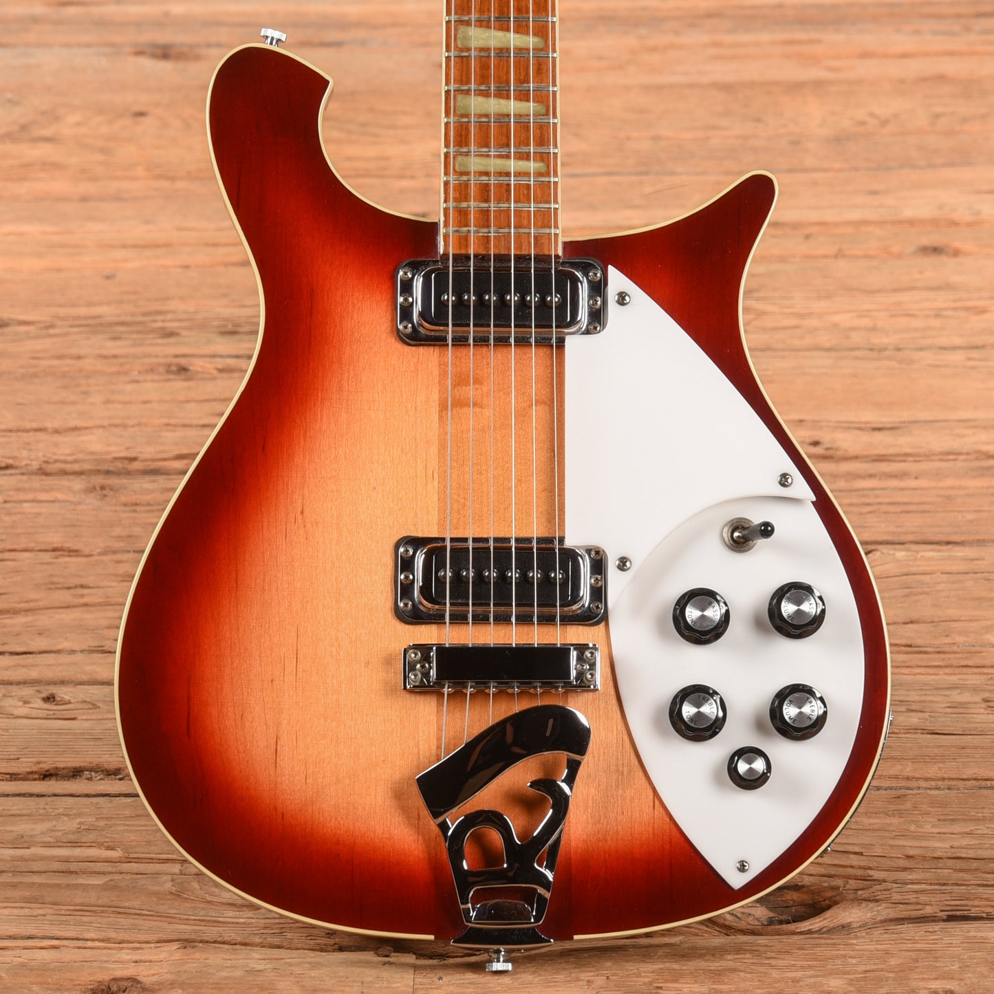 Rickenbacker 620 Fireglo 1989 Electric Guitars / Solid Body