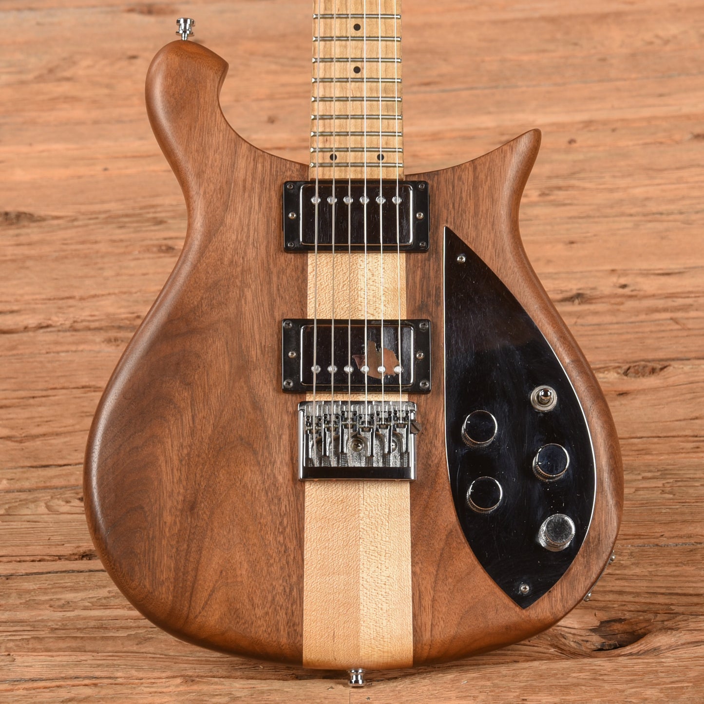 Rickenbacker 650D Dakota Walnut Walnut 2005 Electric Guitars / Solid Body