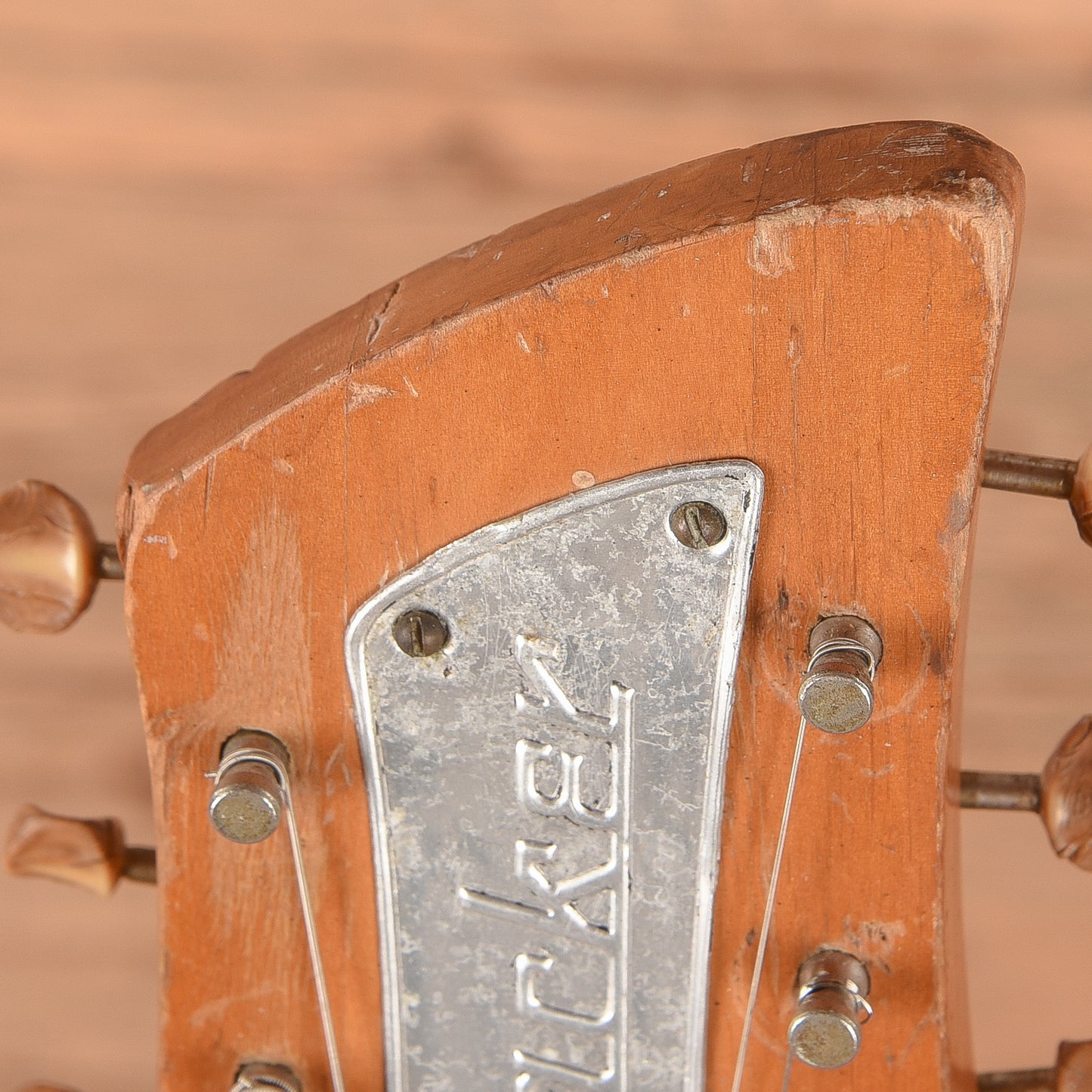 Rickenbacker Model 1000 Jetglo 1957 Electric Guitars / Solid Body