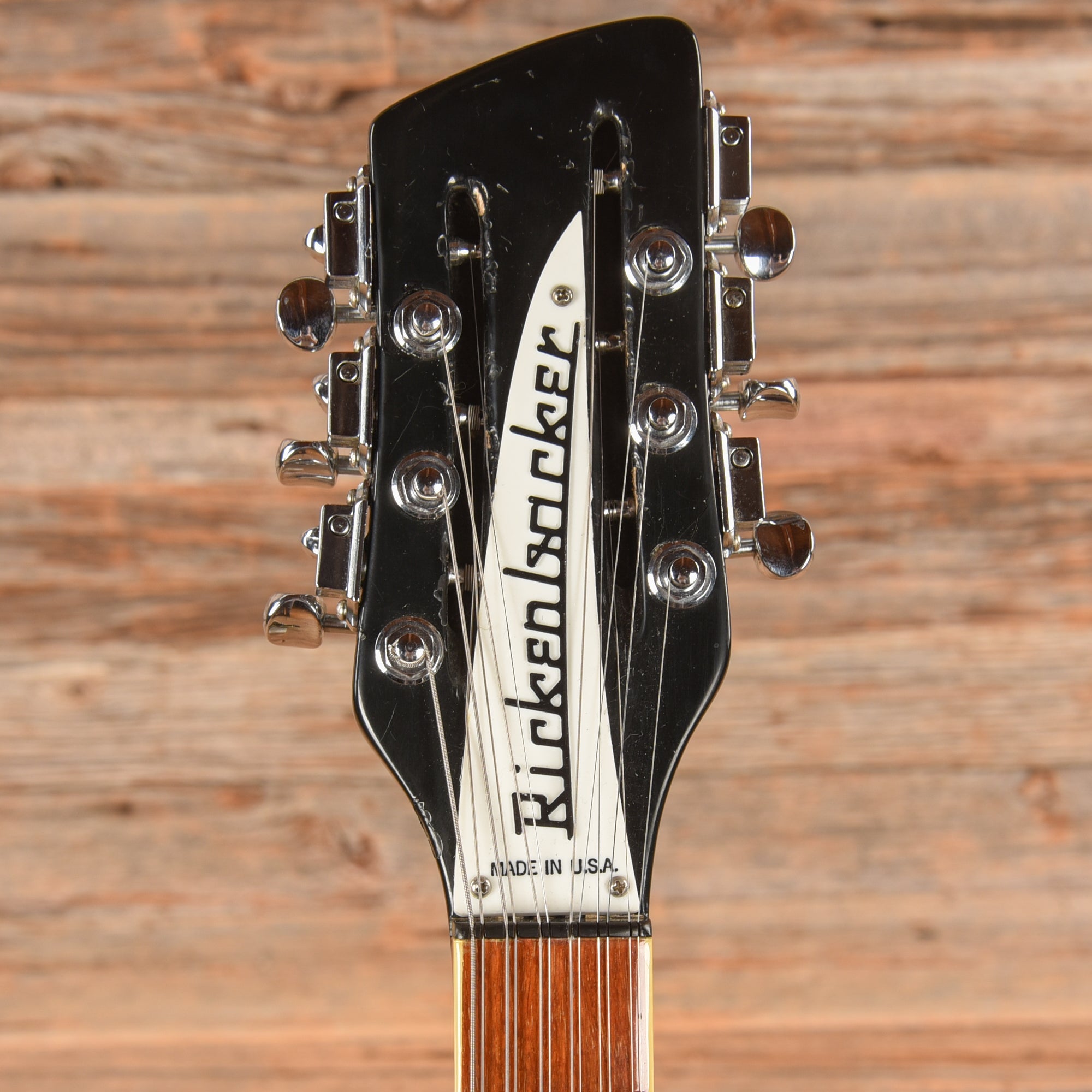 Rickenbacker 360-12 Jetglo 1980