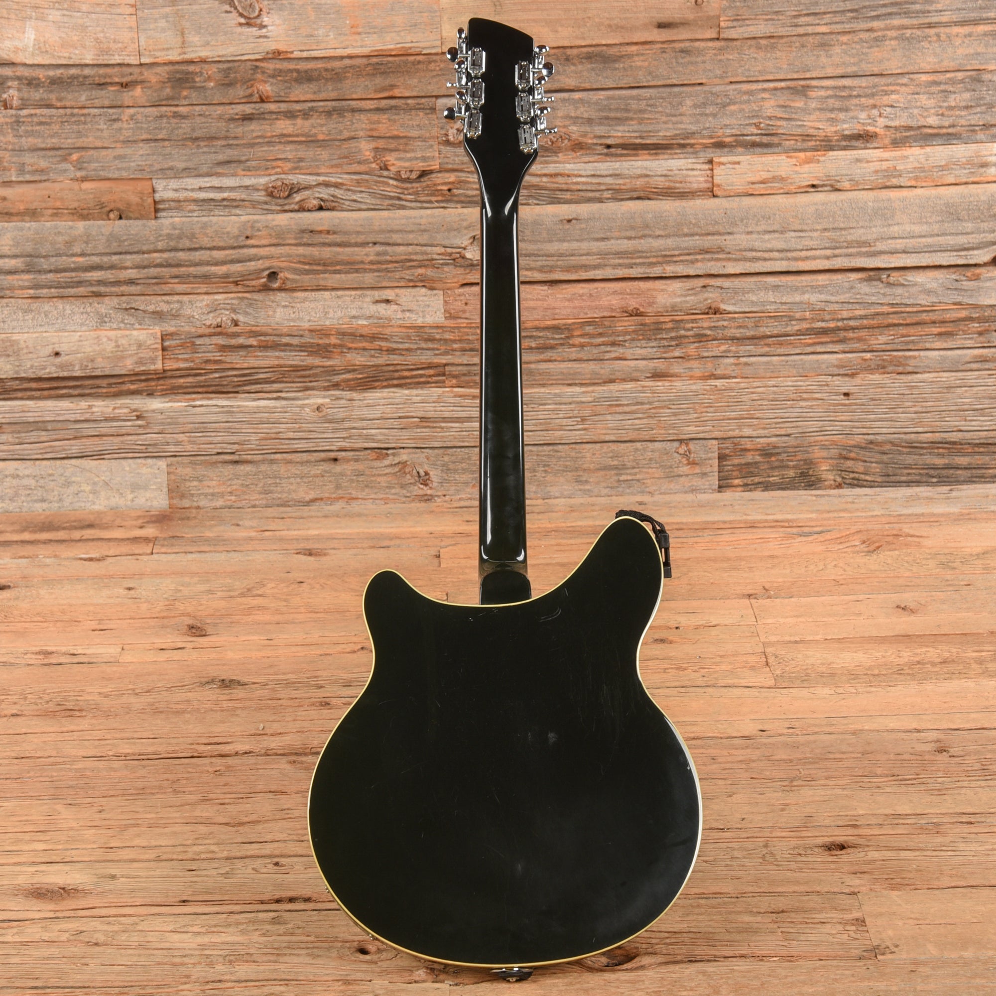 Rickenbacker 360-12 Jetglo 1980