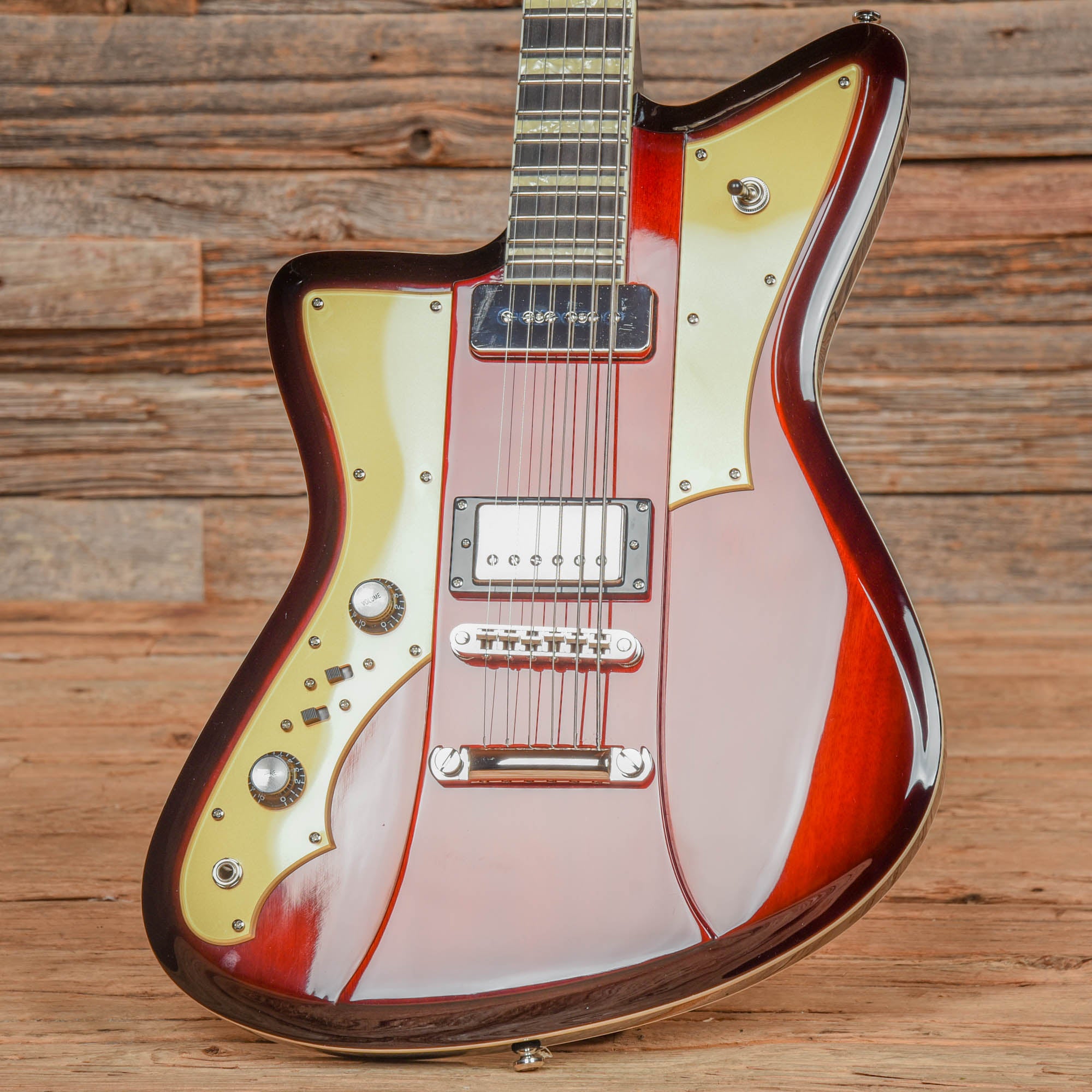 Rivolta by Novo Mondata Baritone Sunburst  LEFTY Electric Guitars / Solid Body