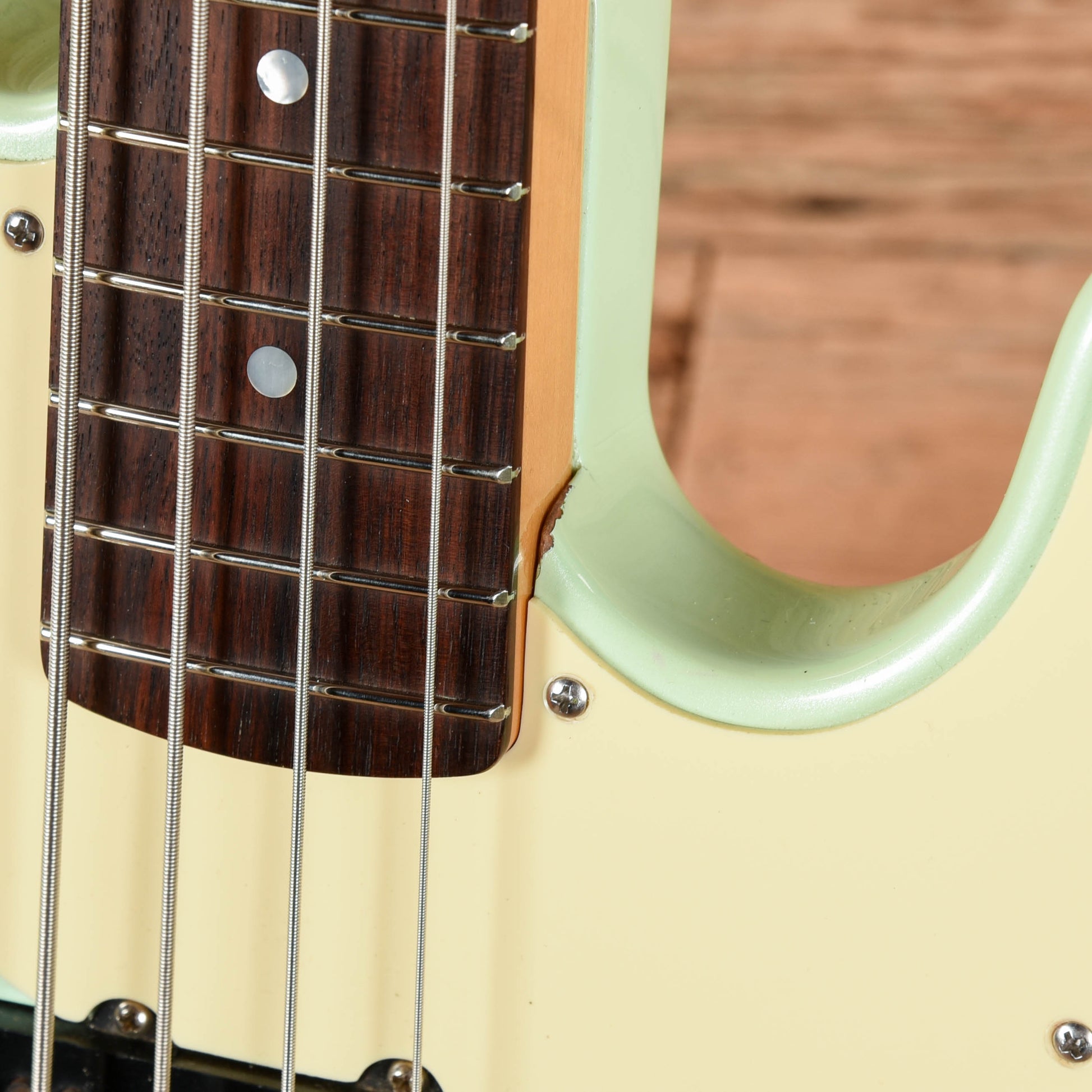 Robin Freedom Bass Surf Green 1987 Bass Guitars / 4-String
