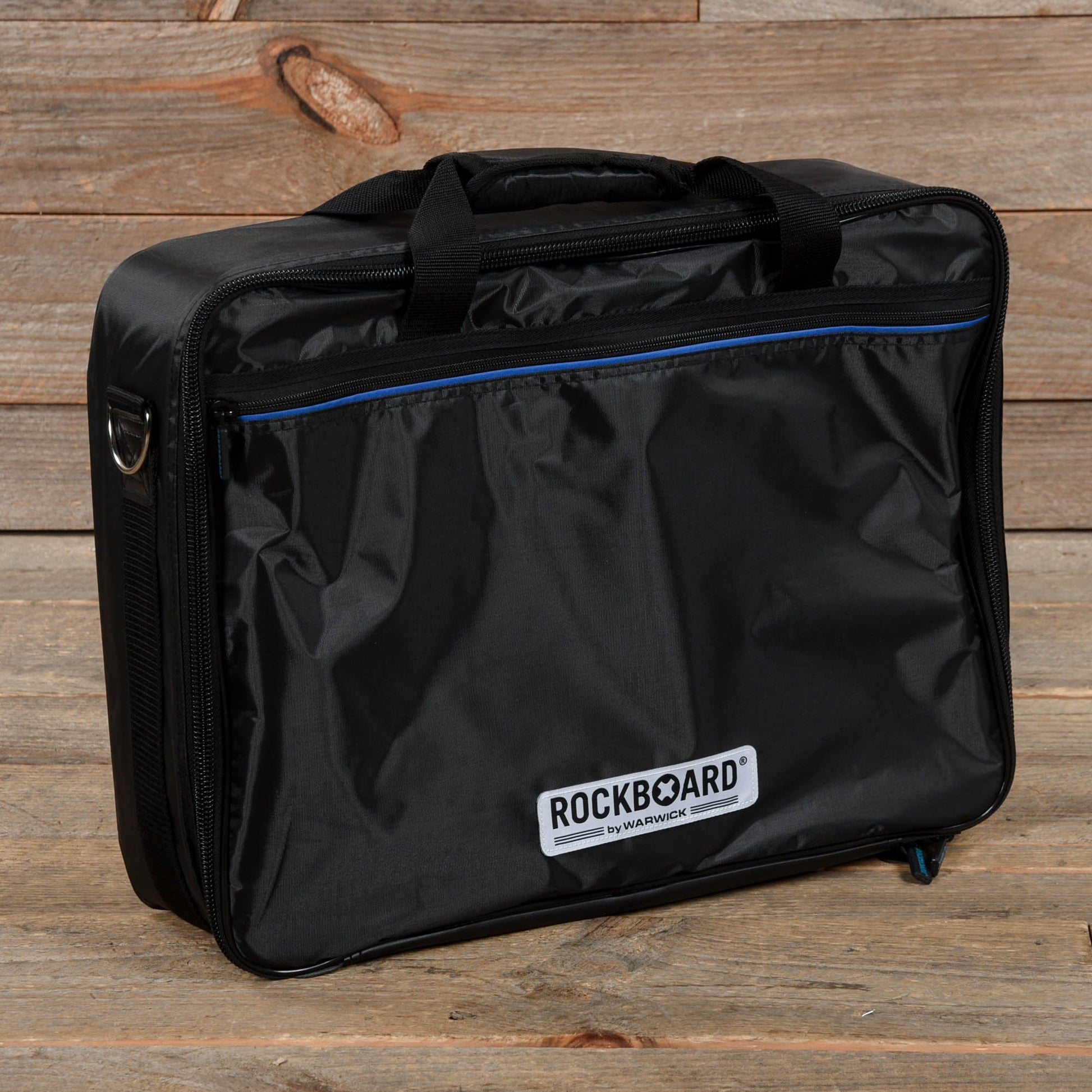 RockBoard QUAD 4.1" 46x32.6cm (18.5"x12.83") Effects and Pedals / Pedalboards and Power Supplies