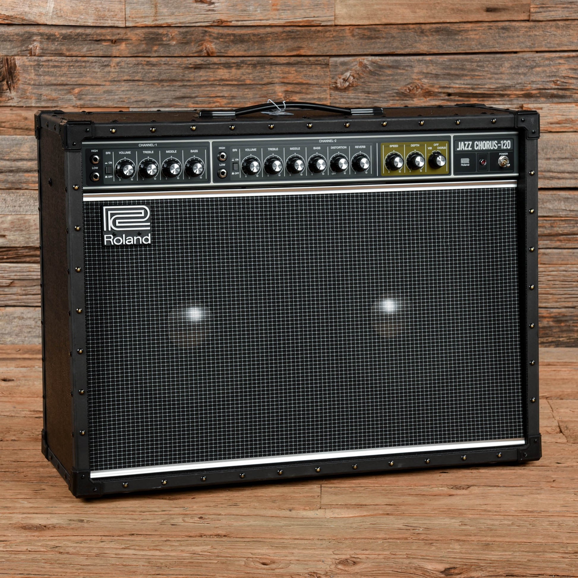 Roland JC-120 Jazz Chorus 2-Channel 120-Watt 2x12" Guitar Combo Amps / Guitar Amps / Guitar Cabinets