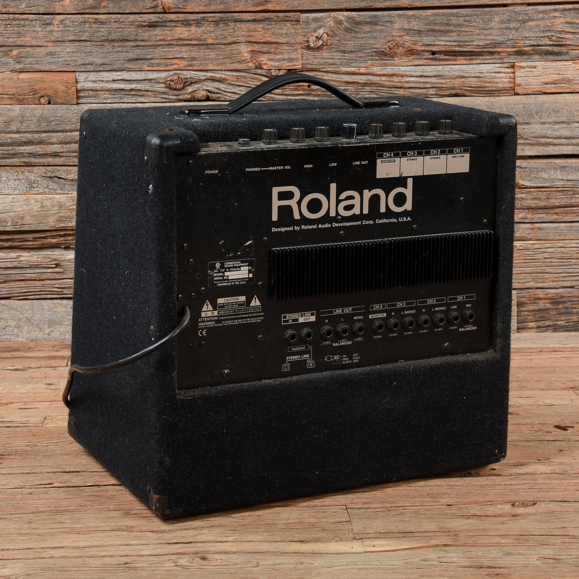 Roland KC300 Black Amps / Keyboard Amps