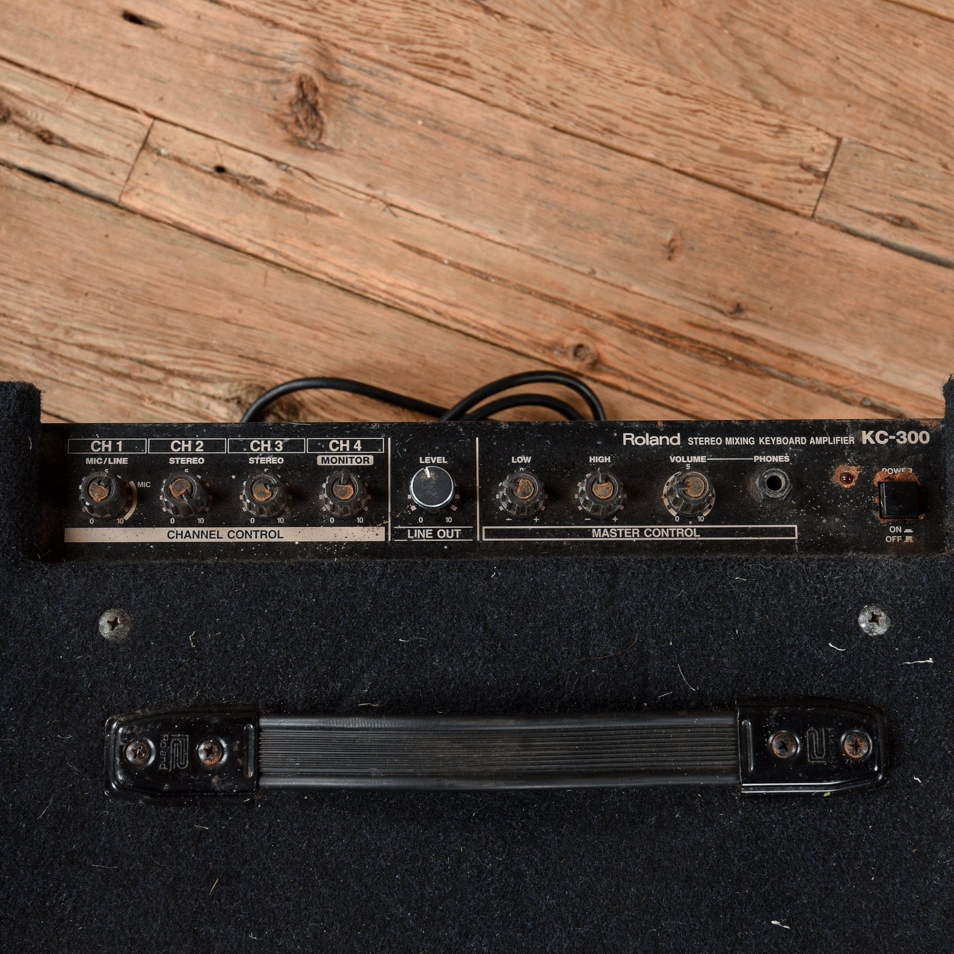 Roland KC300 Black Amps / Keyboard Amps