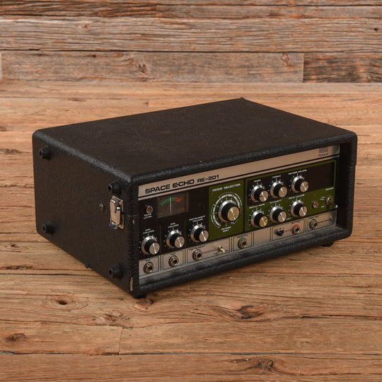 Roland RE-201 Space Echo  1970s Effects and Pedals / Delay