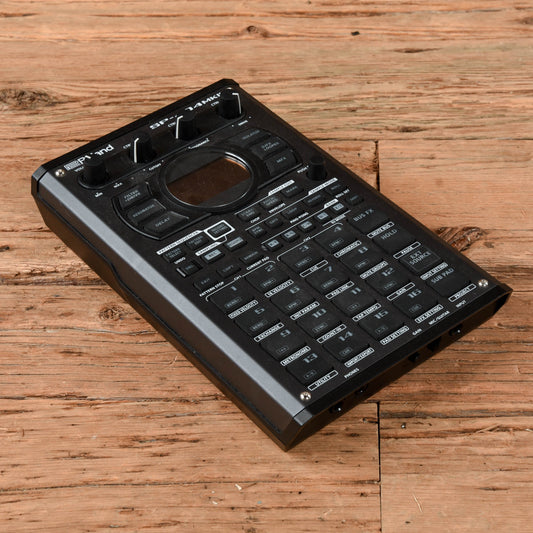 Roland SP-404MkII Keyboards and Synths / Drum Machines
