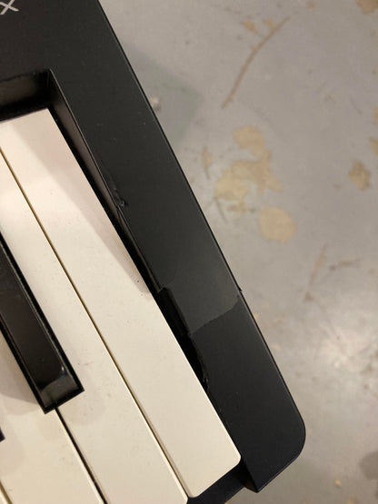 Roland FP-30X Digital Piano Black Keyboards and Synths / Electric Pianos