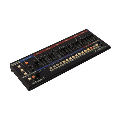 Roland JU-06A Synthesizer Keyboards and Synths / Synths / Digital Synths